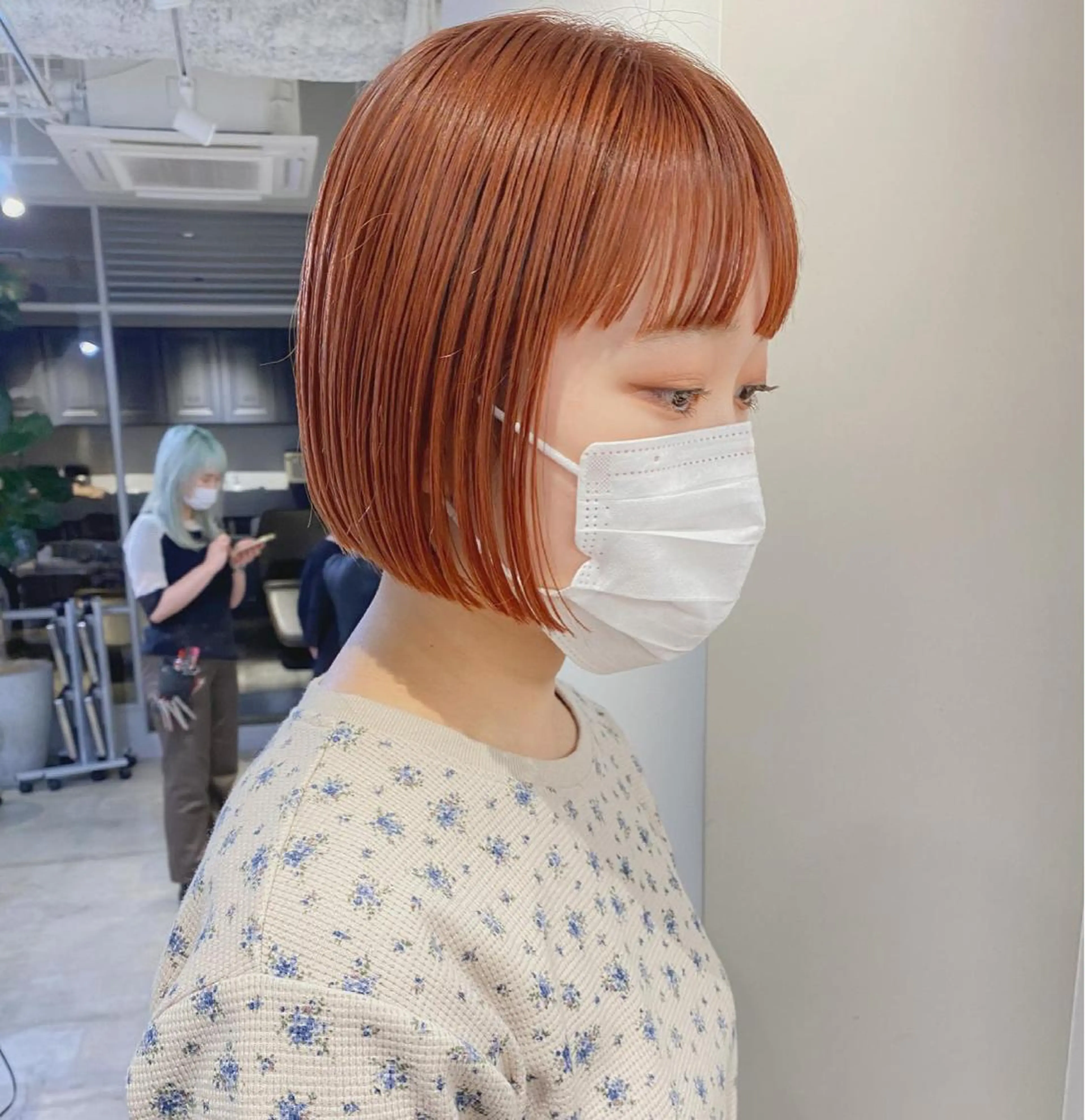 ショート カラー ハイトーンカラー オレンジ ボブ 【骨格診断カット】 .のヘアスタイル