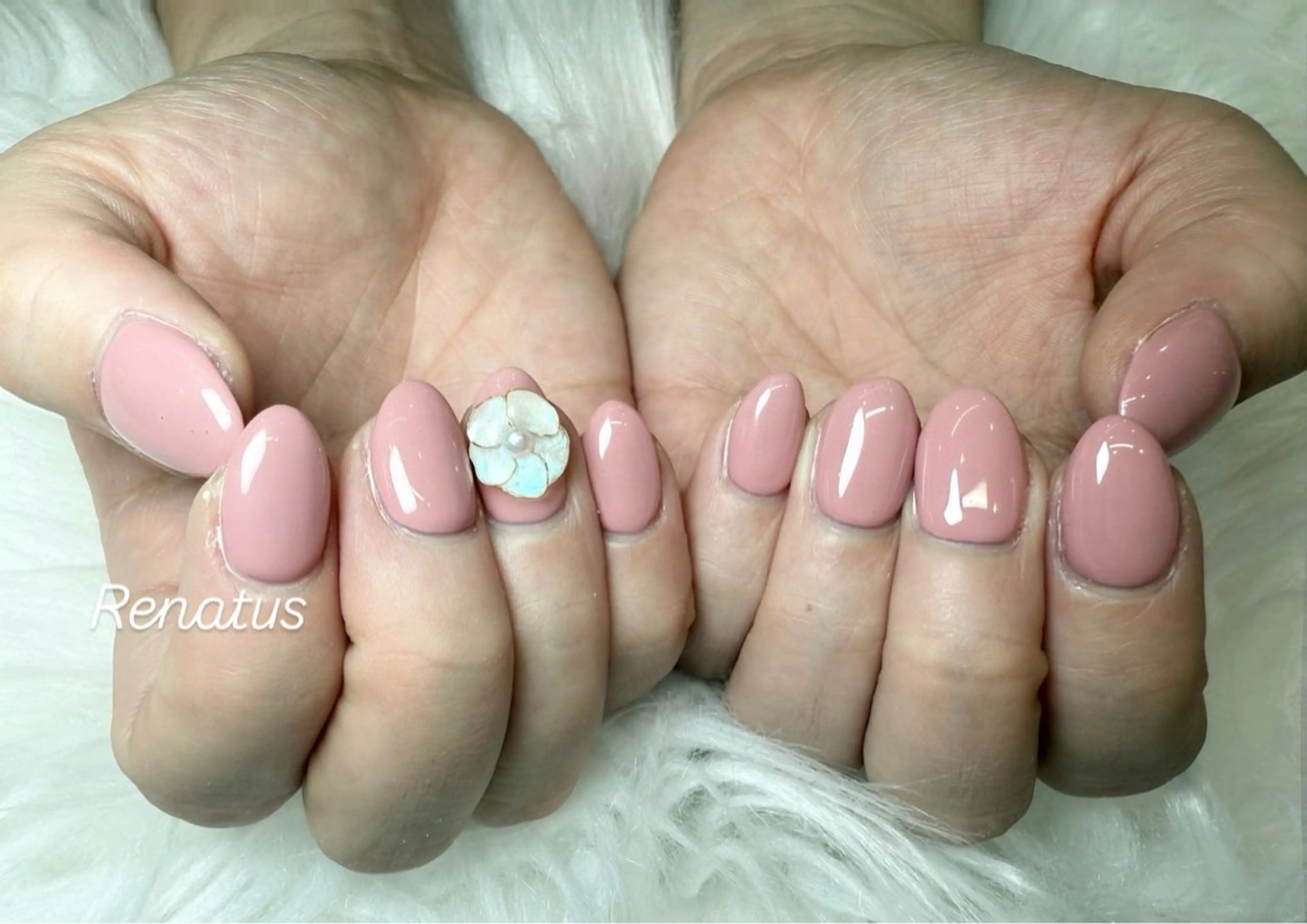 ネイル Renatus Nailのネイルデザイン