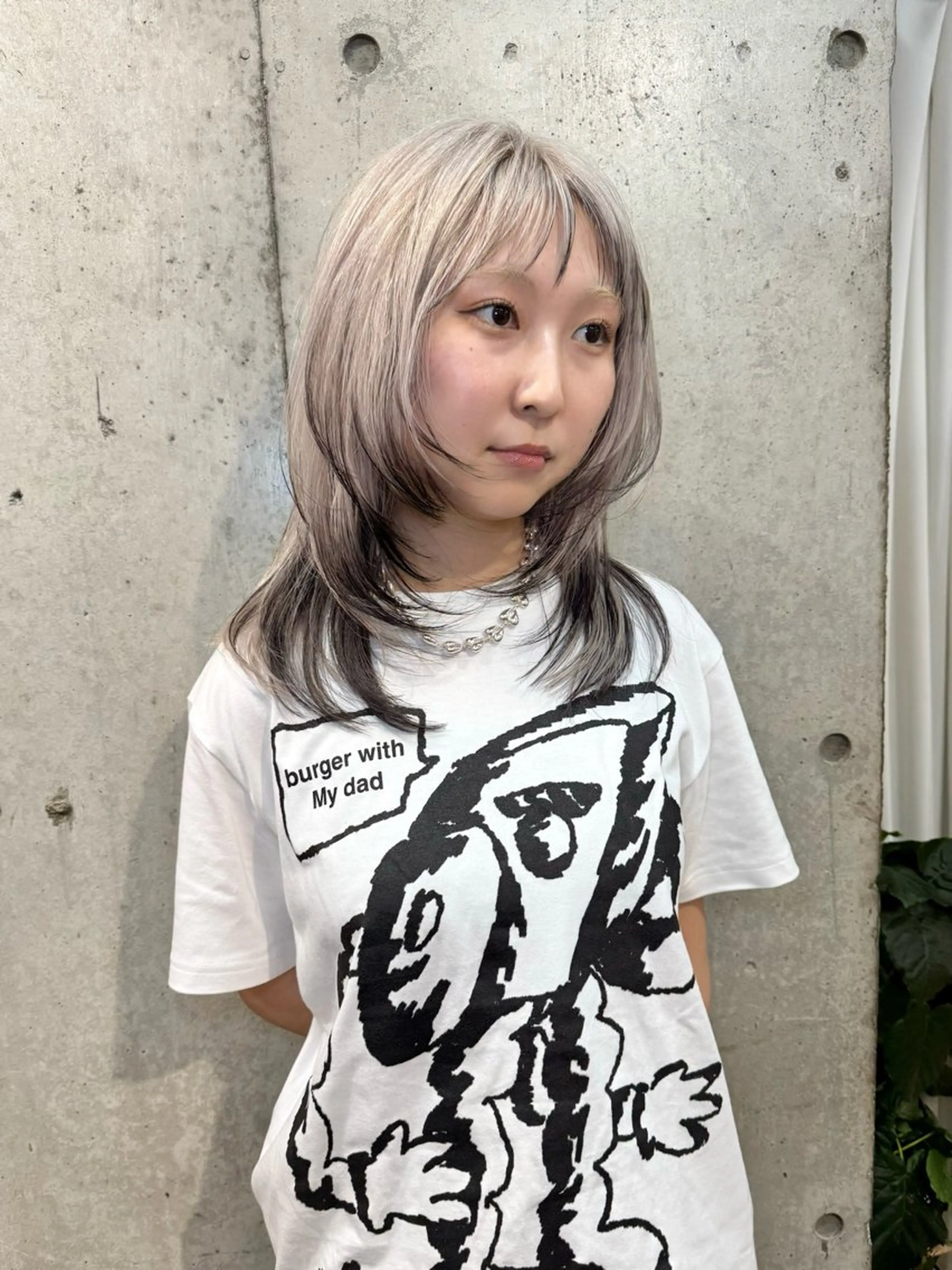 セミロング カラー カット ヘアカラー トリートメント lani ブリーチ /ダブルカラーのヘアスタイル