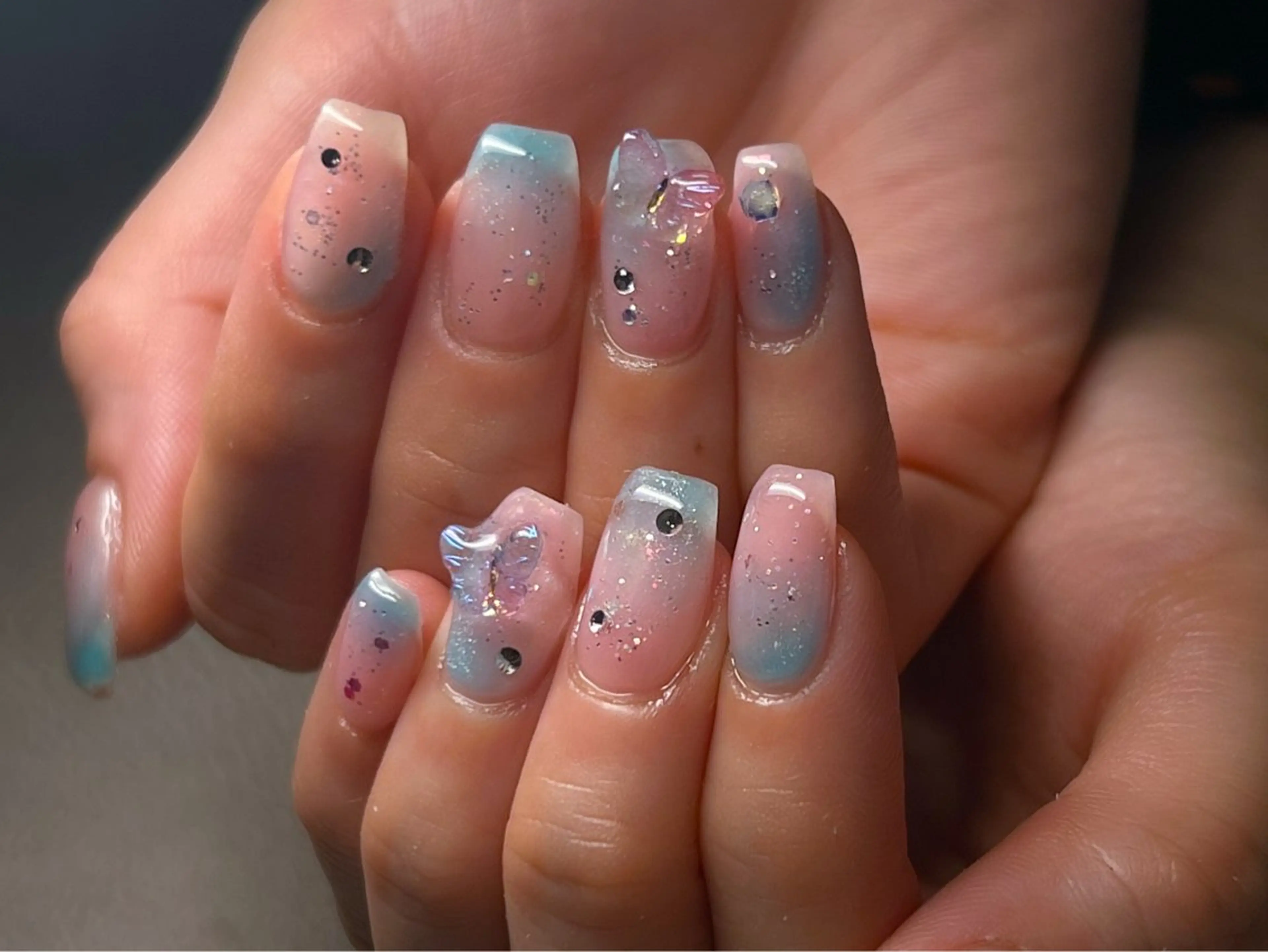 ネイル ハンドネイル ハンドケア GO TODAY SHAiRE SALON所属・aya アヤのネイルデザイン