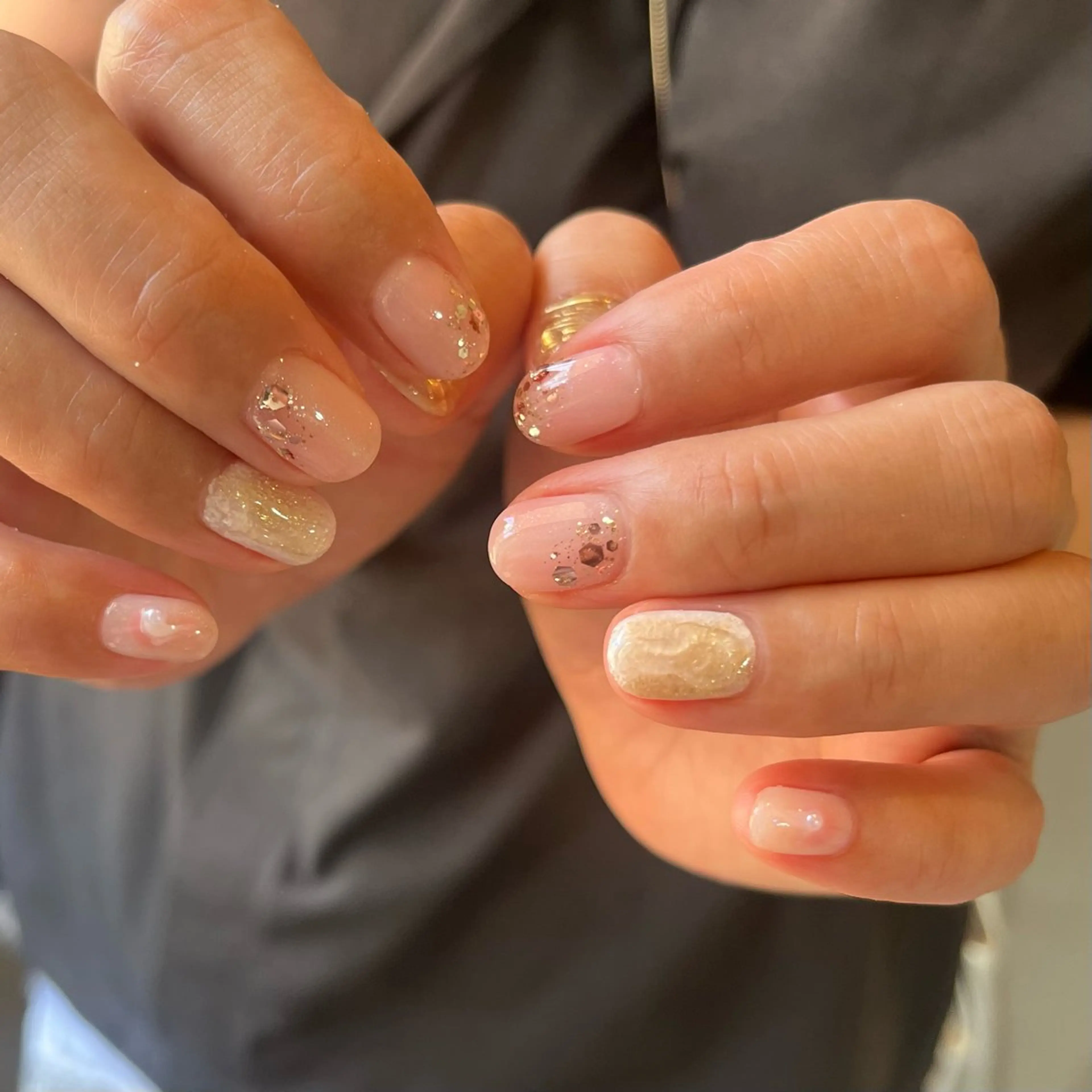 ネイル ハンドネイル フットネイル akari .のネイルデザイン