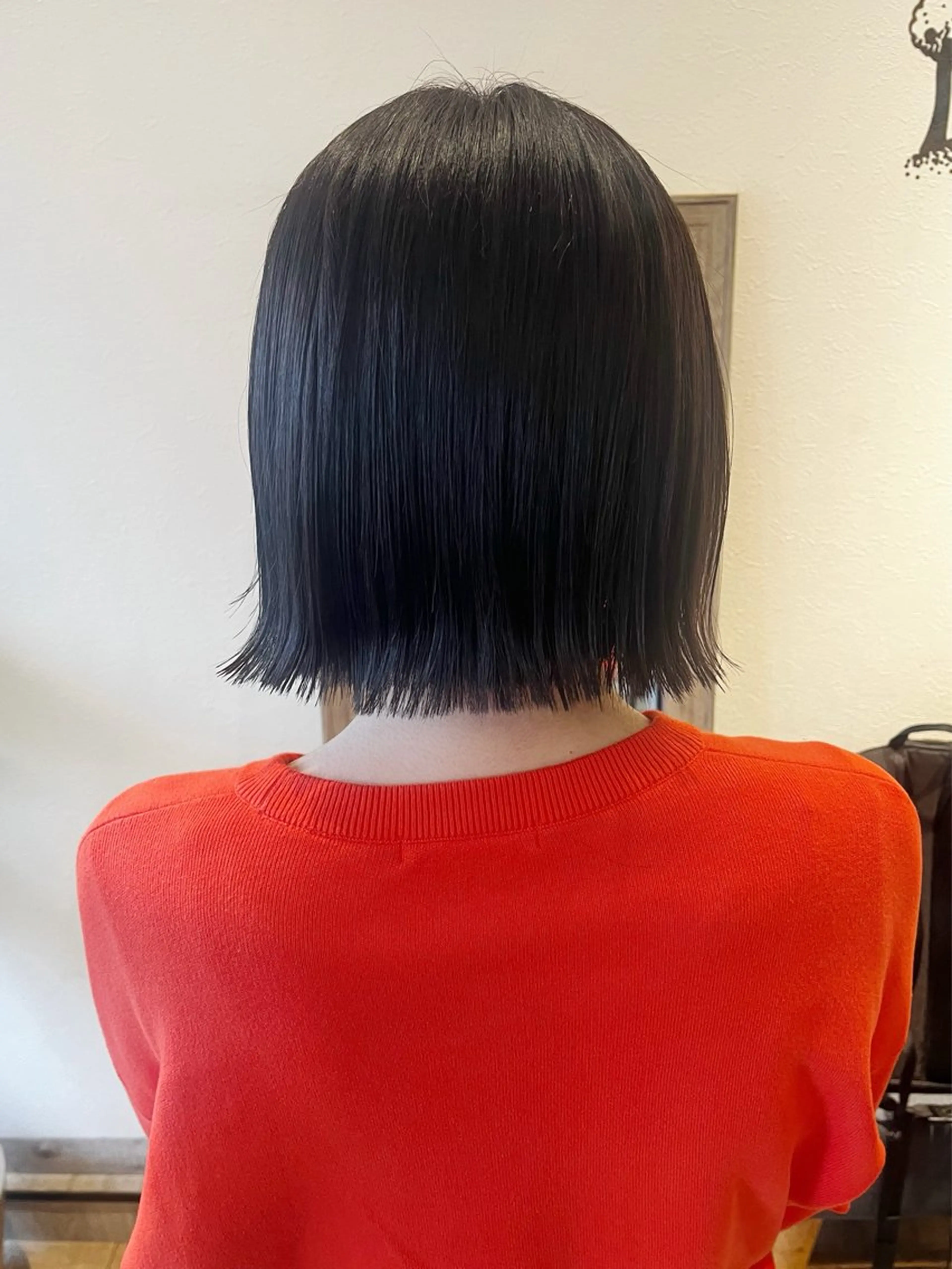 ショート ボブ 外ハネヘア カット ヘアカラー トリートメント 上品な暖色/丸みボブ Chie🪷のヘアスタイル