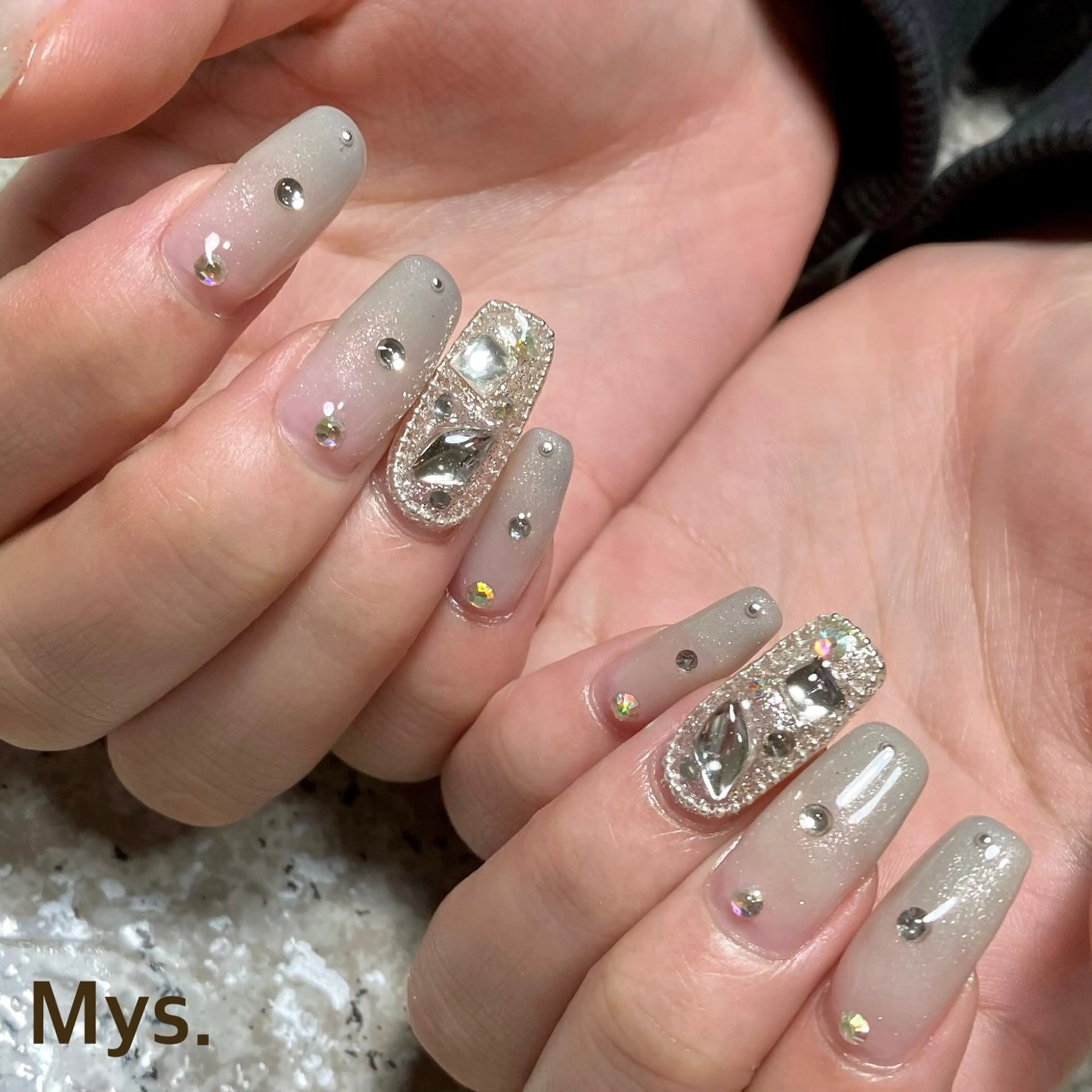 ネイル ハンドネイル Mys. 三上紗紀のネイルデザイン