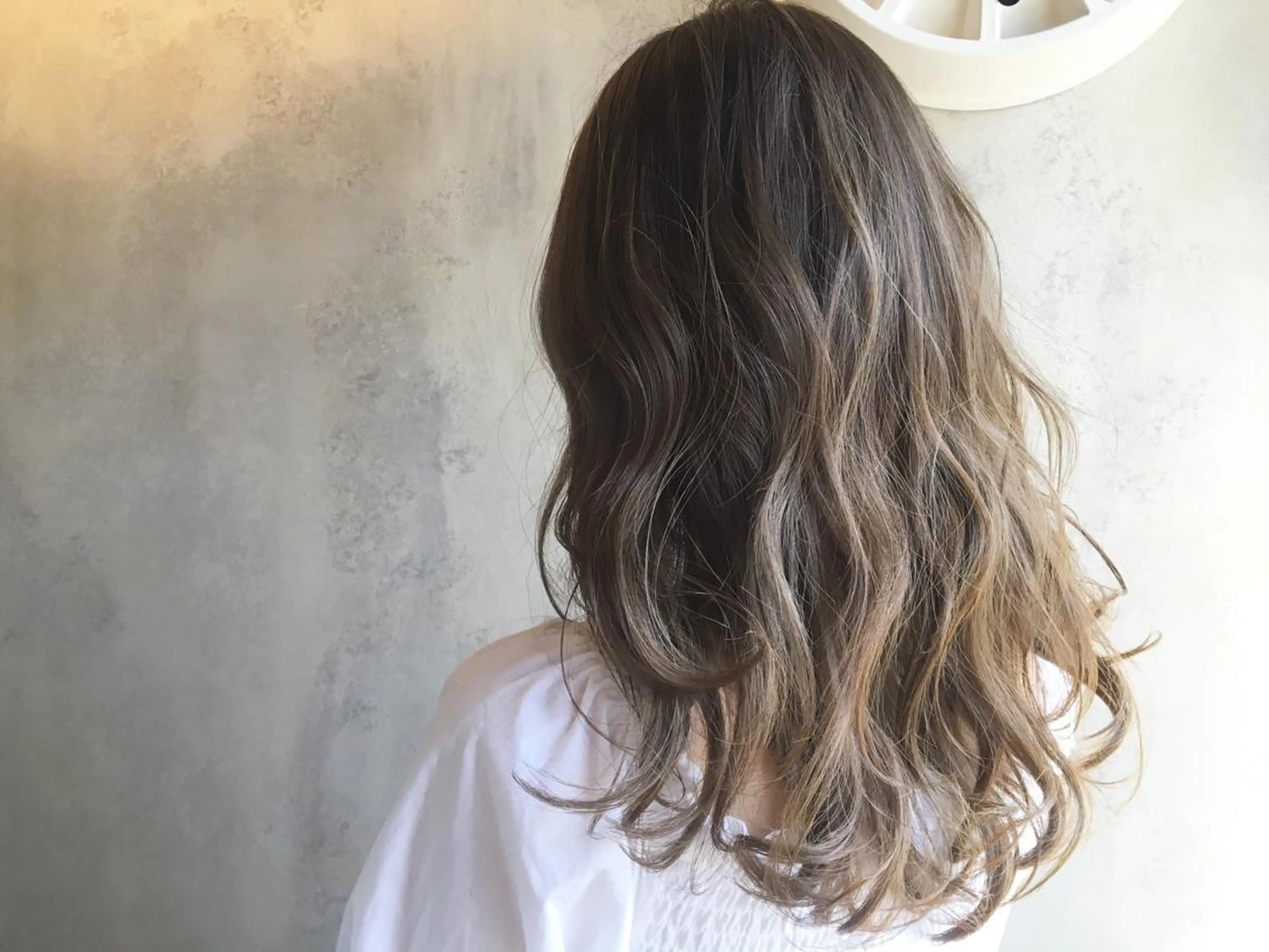 ロング カラー ベージュカラー 半個室女性salon 🩰Natsumiのヘアスタイル