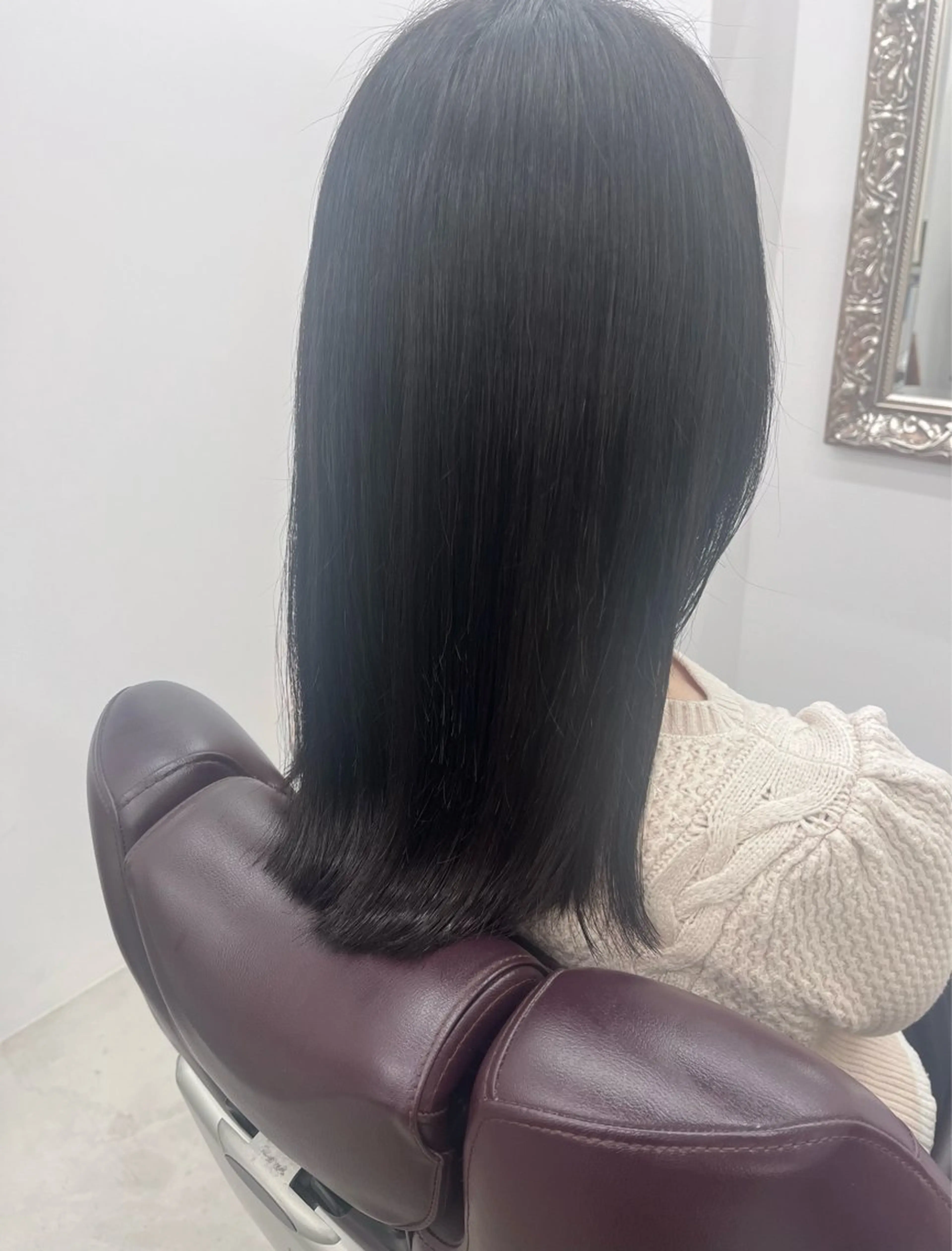 セミロング トリートメント ヘアカラー Miyabi/ スパ/シェービングのヘアスタイル