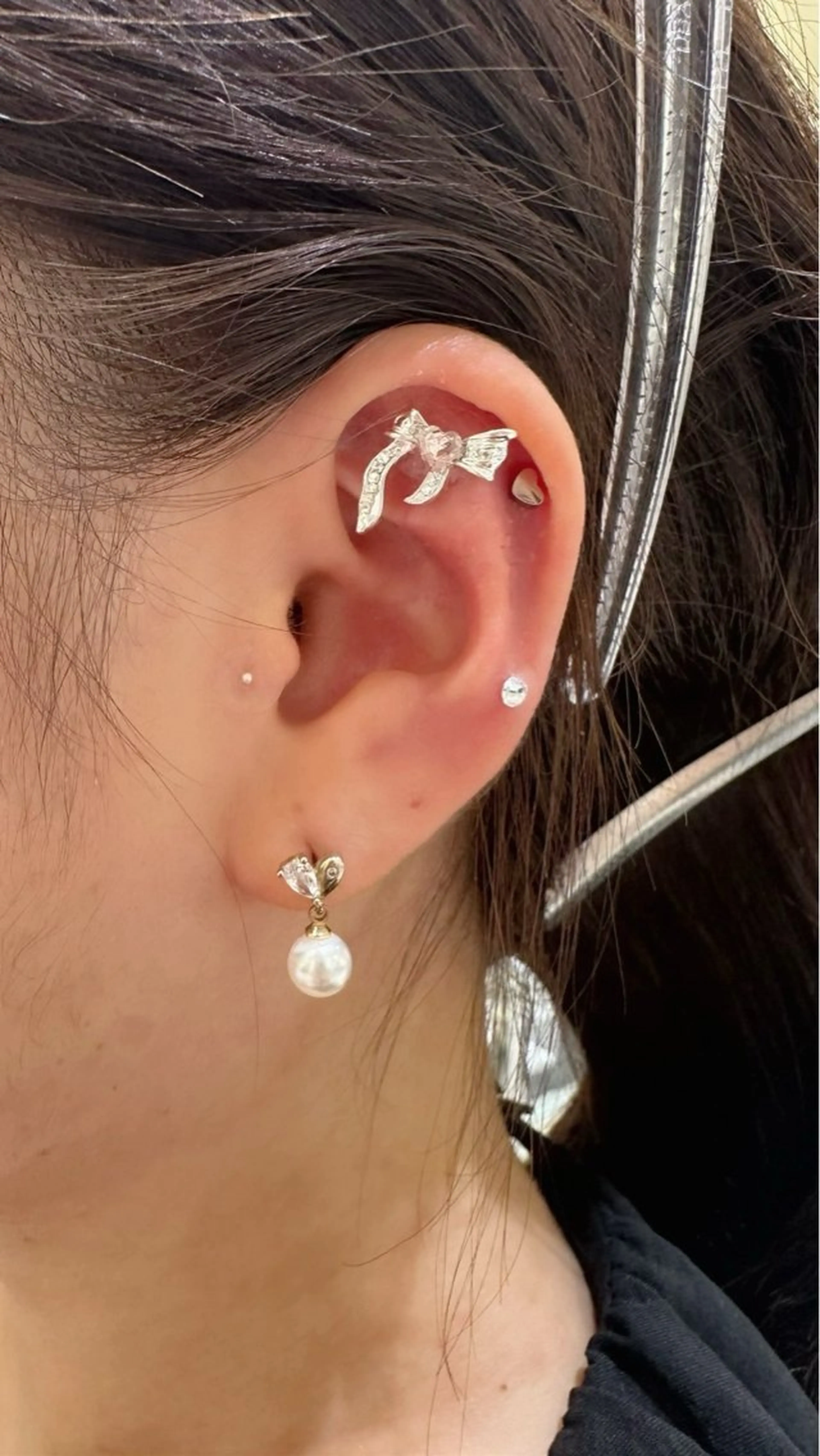 🫧爽快‼︎15分炭酸ヘッドスパ🫧+💎耳ツボジュエリー両耳6粒💎の写真