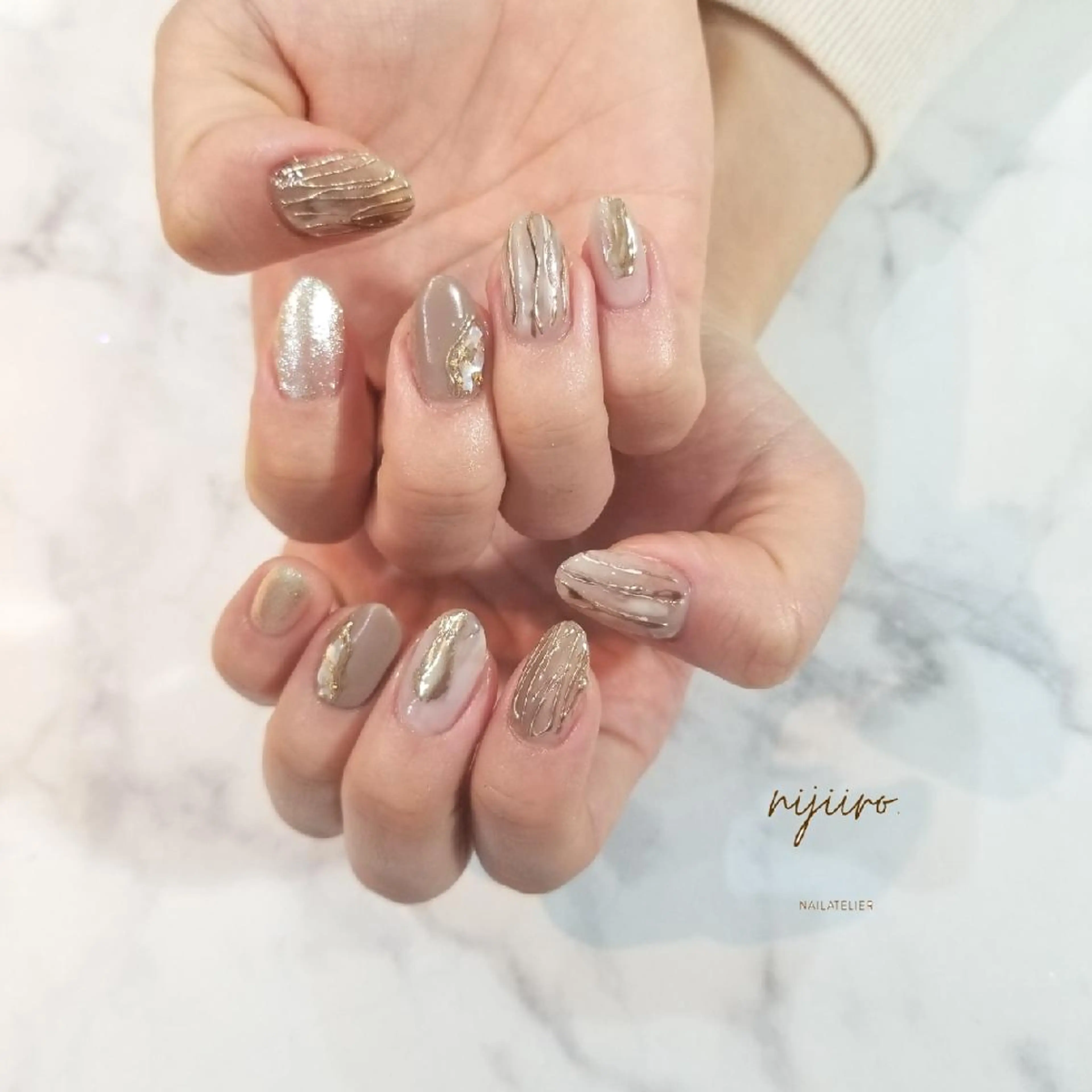 ネイル ニュアンスネイル ハンドネイル nijiiro🌈 サトウのネイルデザイン