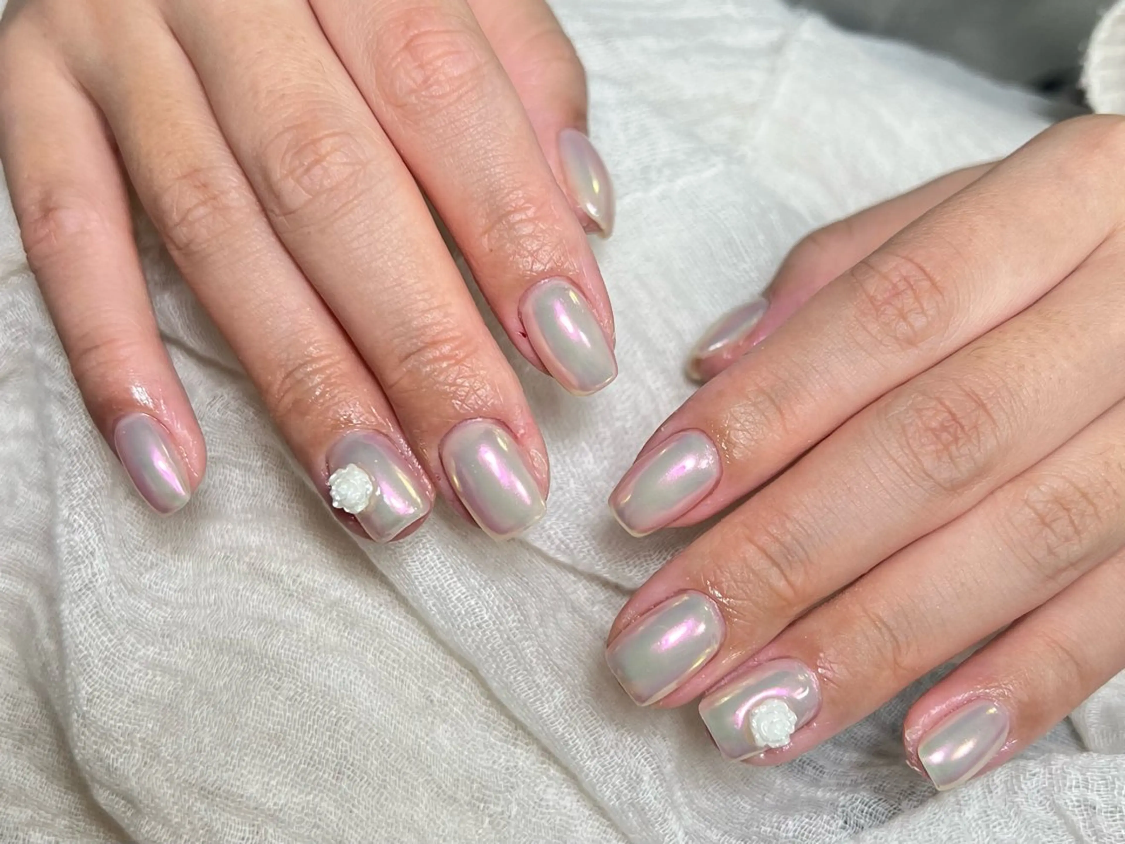 ネイル オーロラネイル 長さ出し ジェルネイル 氷ネイル・うるうるネイル 韓国ネイル ハンドネイル Lumiereva nail salonのネイルデザイン