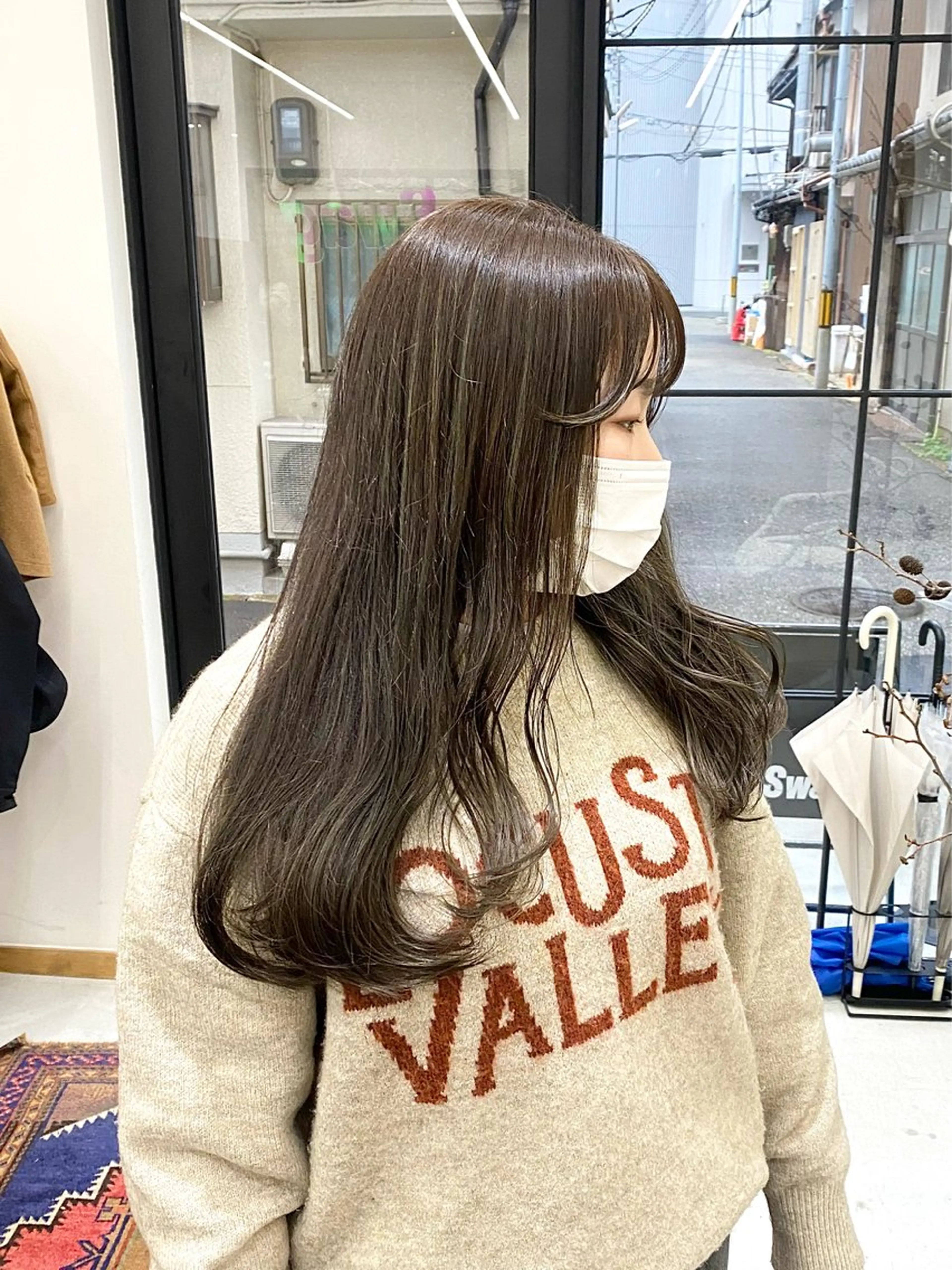 セミロング カラー ヘアアレンジ ベージュカラー ハイライトカラー オリーブベージュ ハイライト カット ヘアカラー トリートメント ハル🌸柔色/ ブリーチなし/艶髪のヘアスタイル