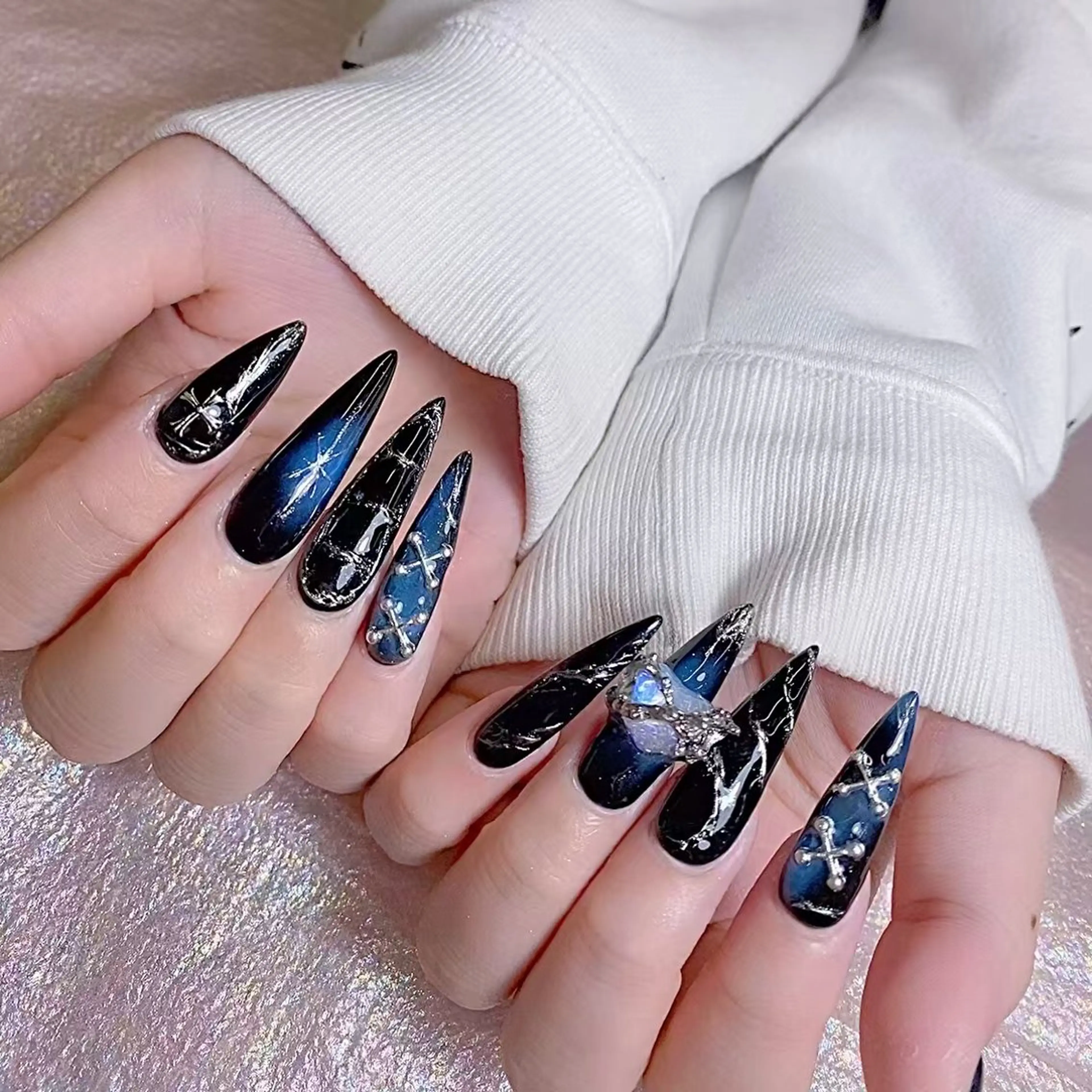 ネイル ハンドネイル Queens ゲンのネイルデザイン