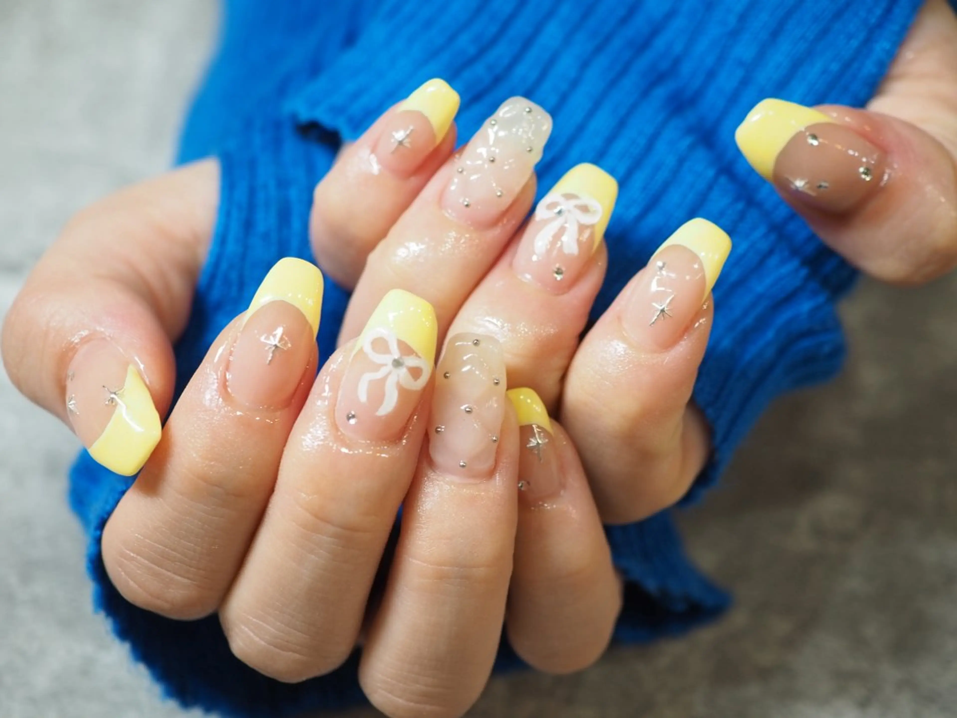 ネイル アートネイル チークネイル フラッシュネイル フットネイル フレンチネイル glaNje shioriのネイルデザイン