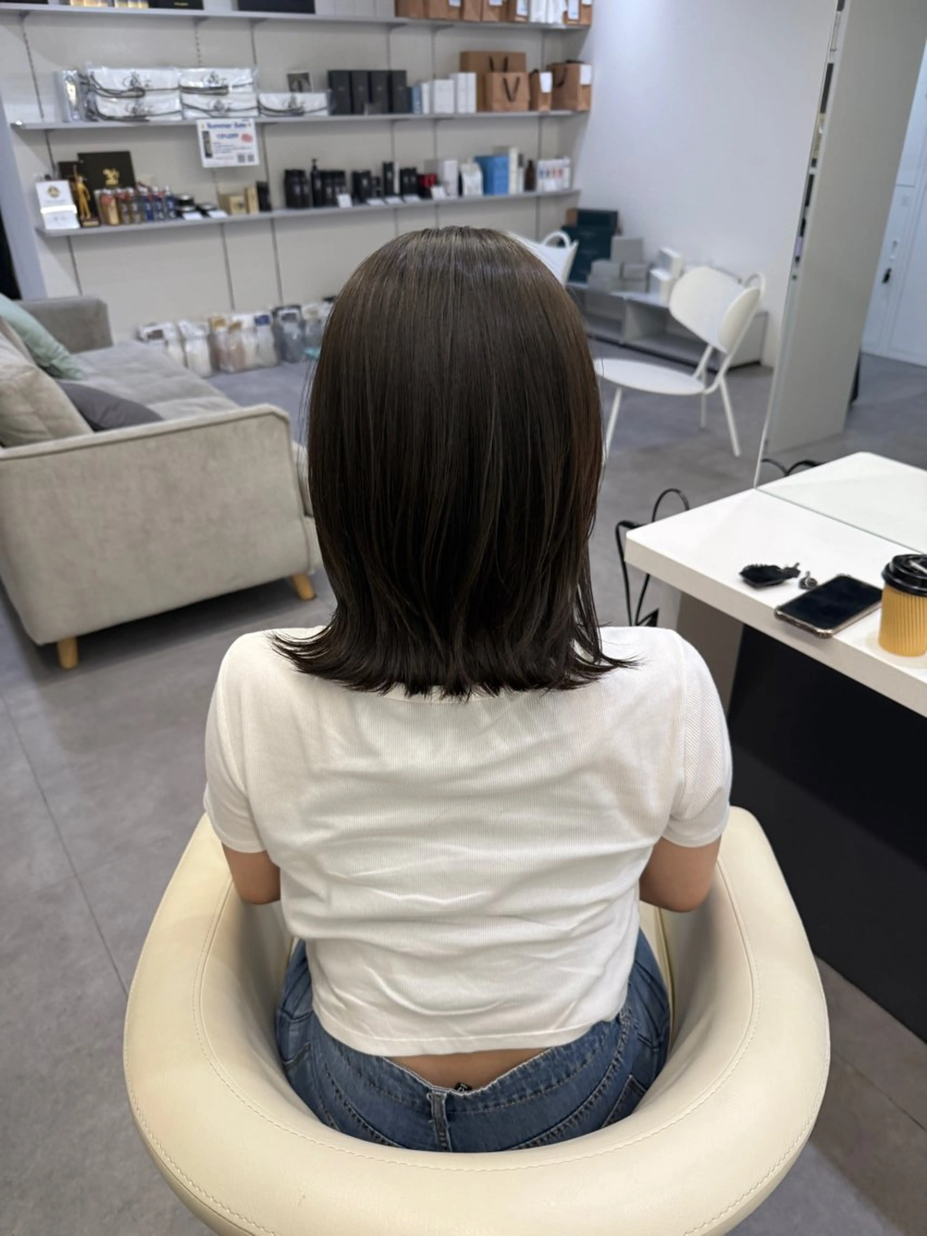 カラー KNOWHOW/思川 阿耶のヘアスタイル