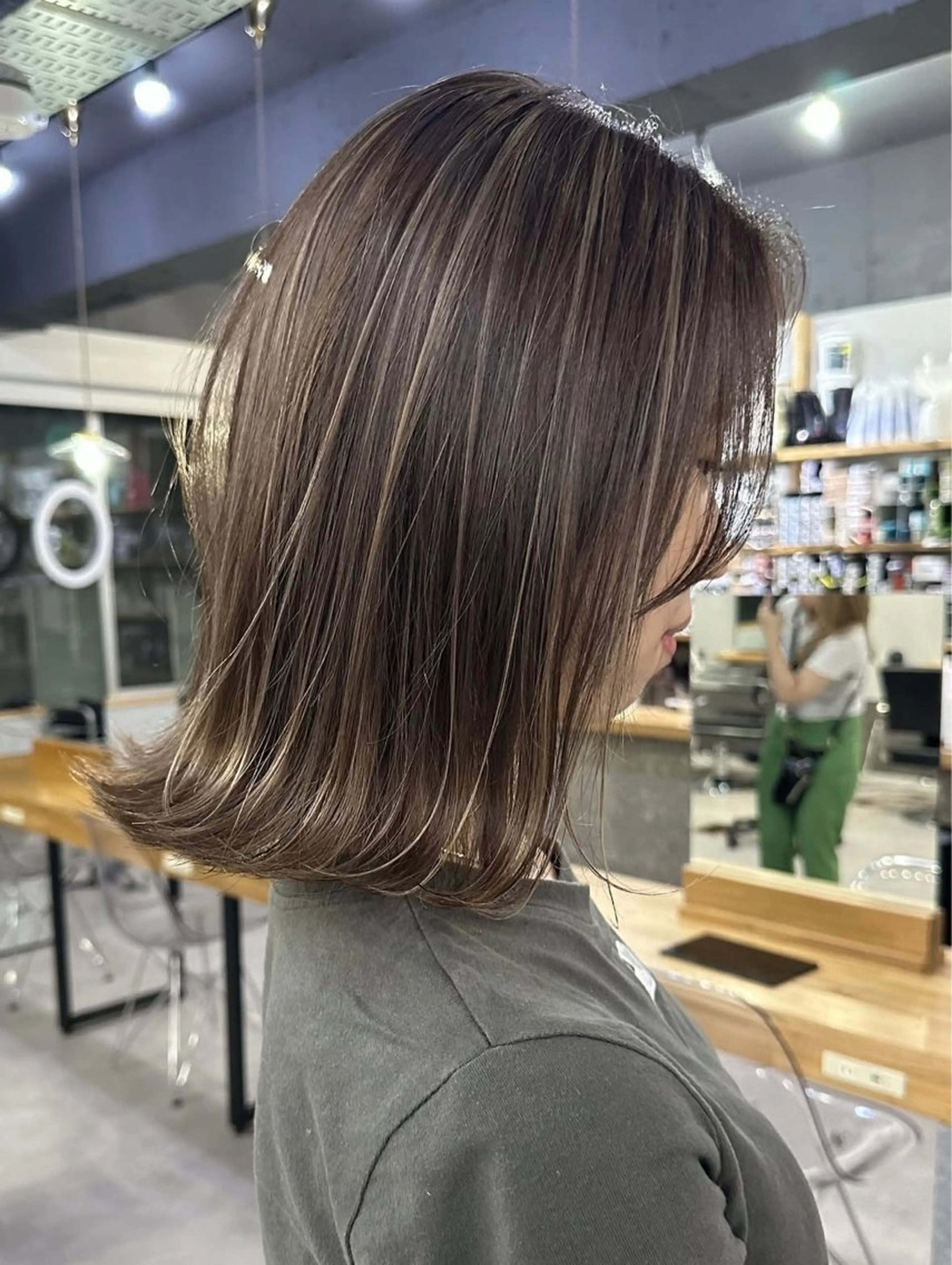 ミディアム カラー 中尾 碧斗のヘアスタイル