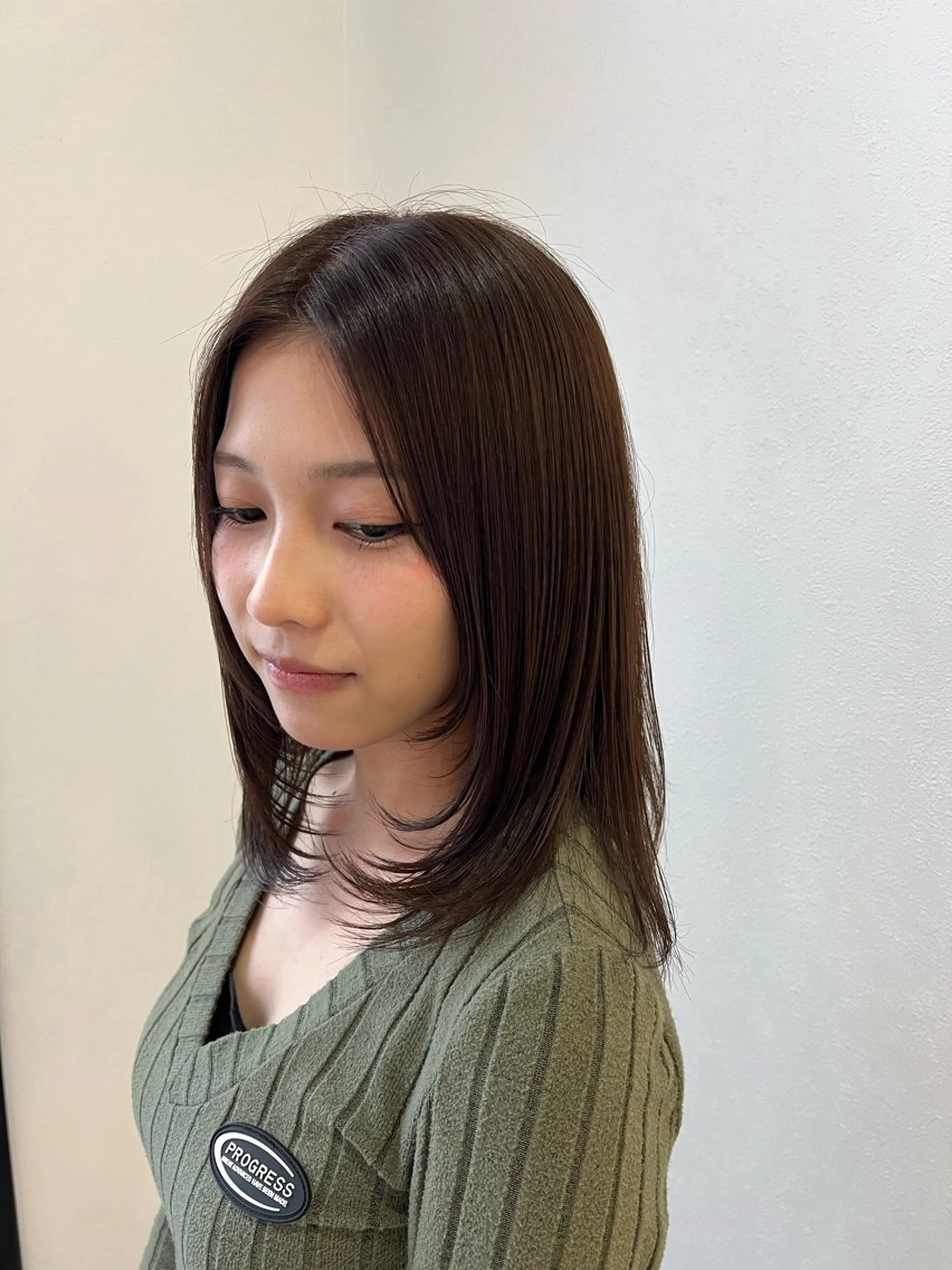 ミディアム カラー カット ヘアカラー トリートメント 鈴木 拓海のヘアスタイル