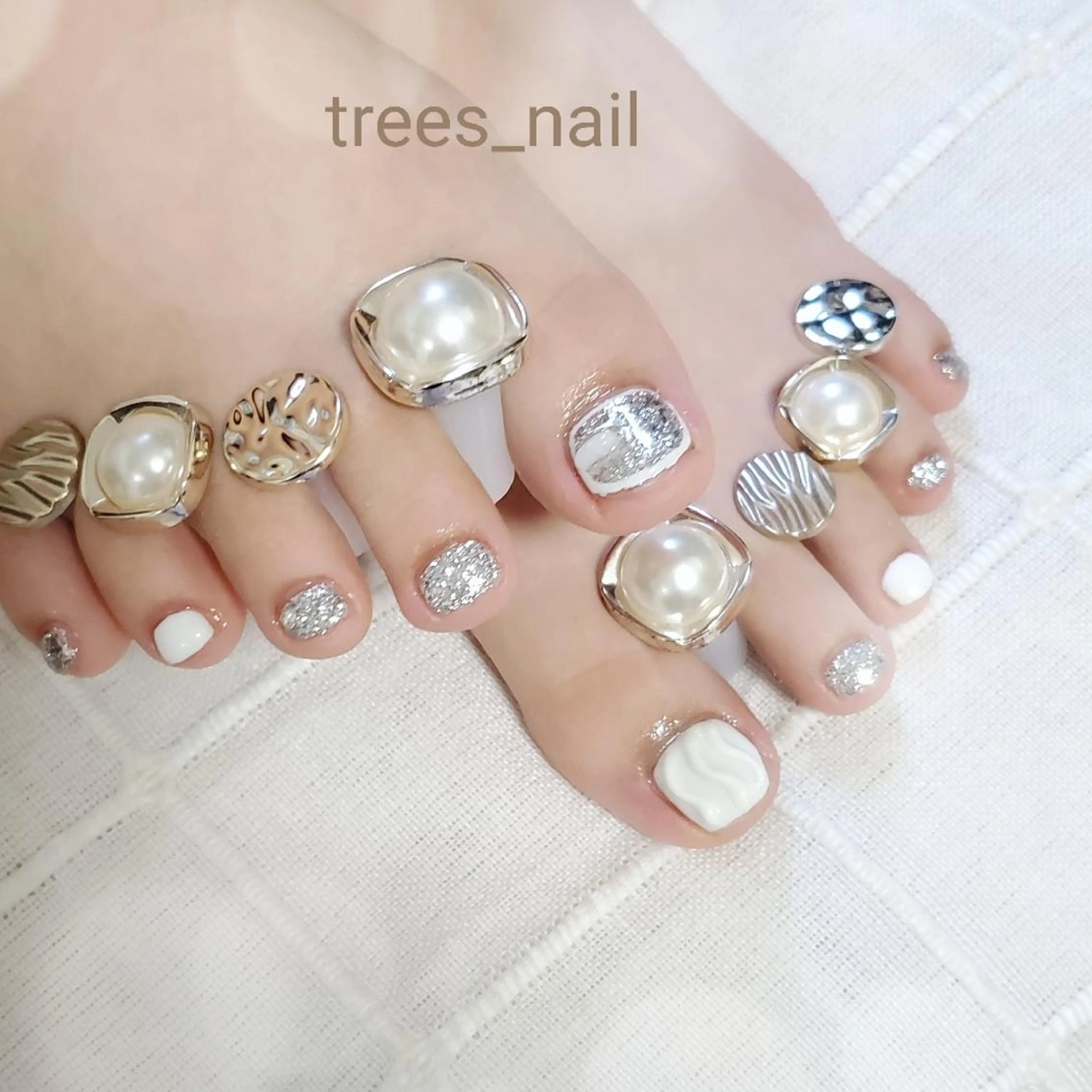 ネイル trees_ nailのネイルデザイン