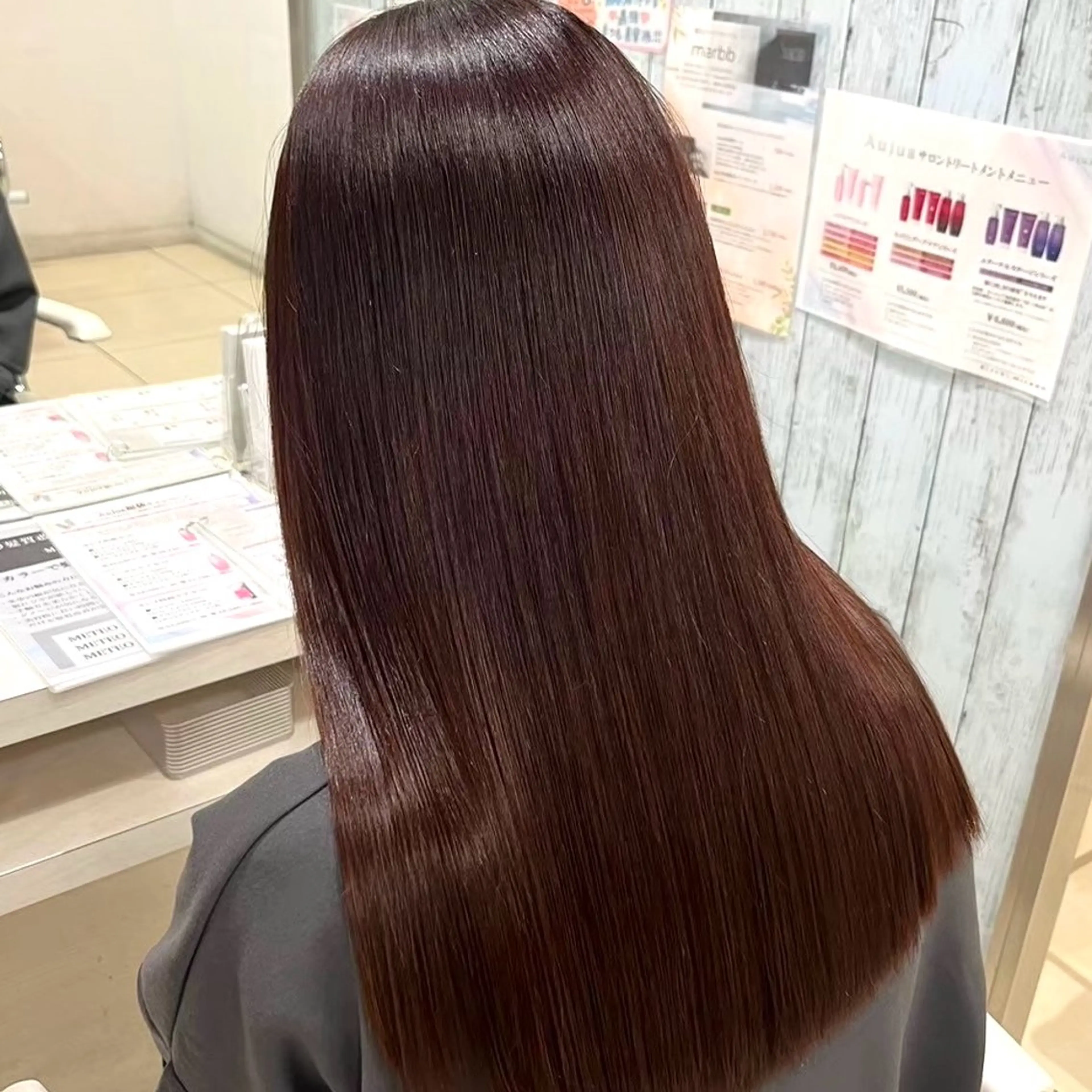 セミロング カット ヘアカラー トリートメント 【髪質改善カラー】 あむ·. ⟡ 🖤のヘアスタイル