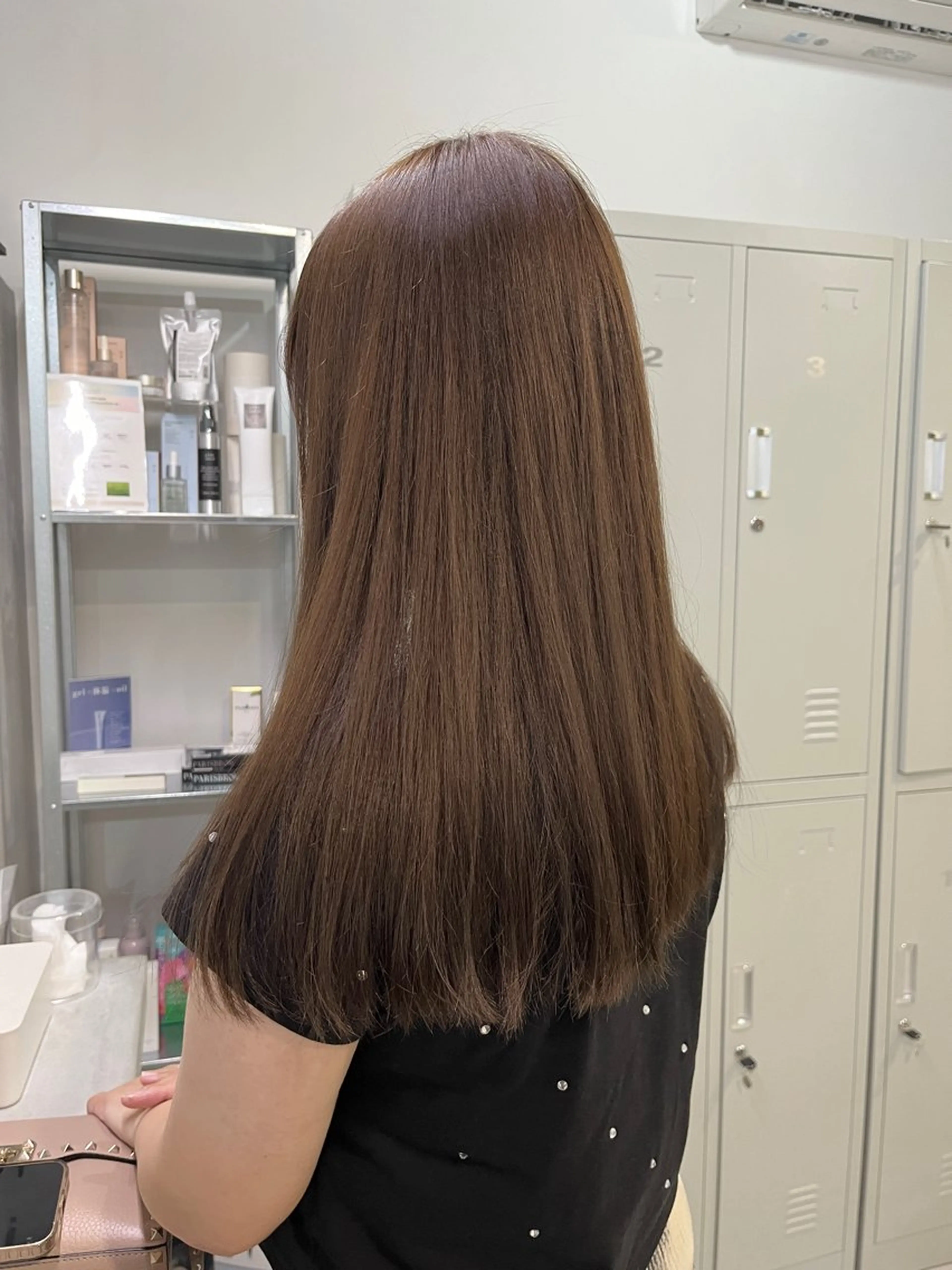 ロング カラー ブラウンカラー 透明感カラー グレージュ ブリーチなしカラー ダブルカラーエクステのヘアスタイル