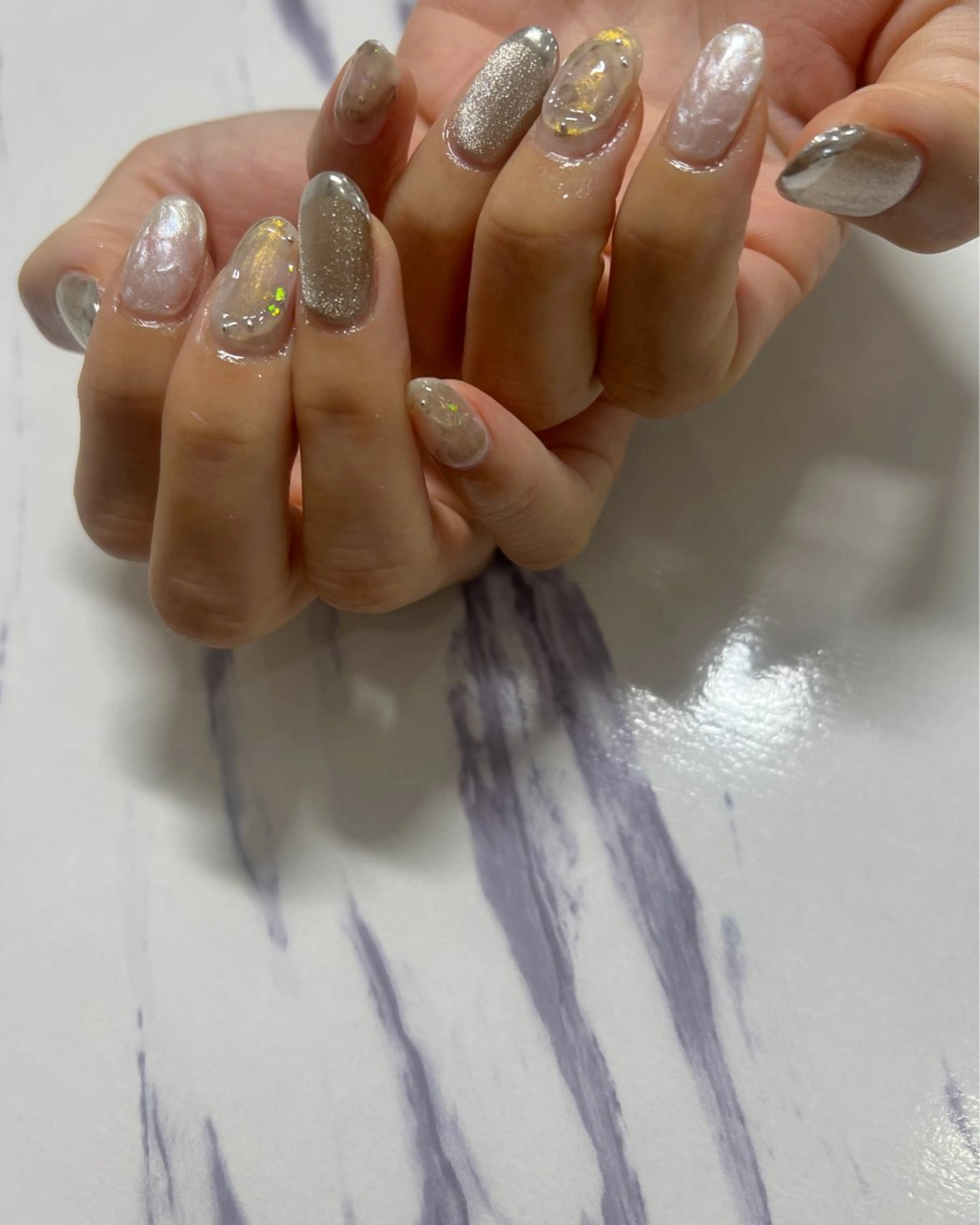 ネイル sui.nailsalon所属・yokozawa sakiのネイルデザイン