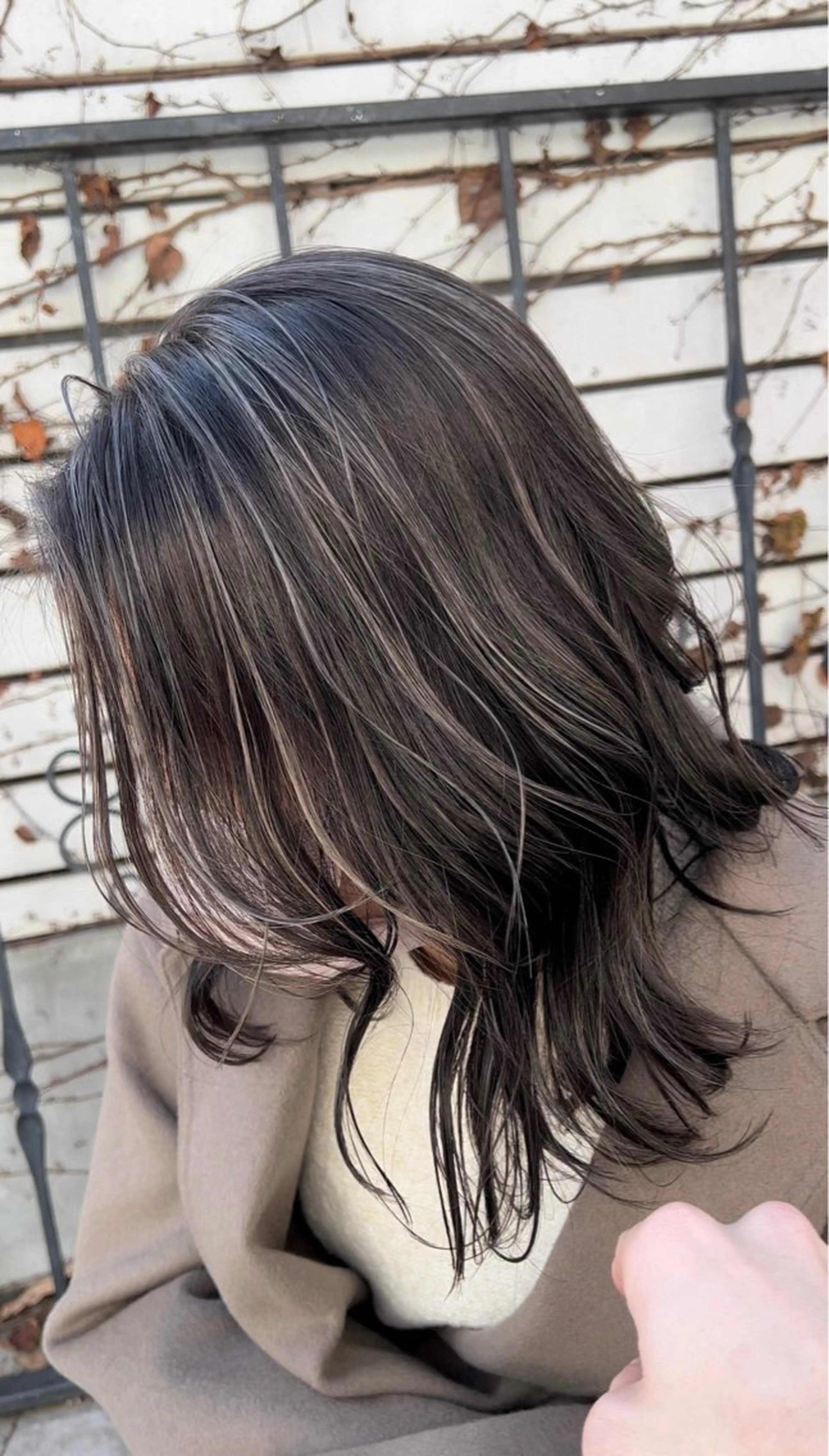 セミロング カラー 秋田 さとこのヘアスタイル