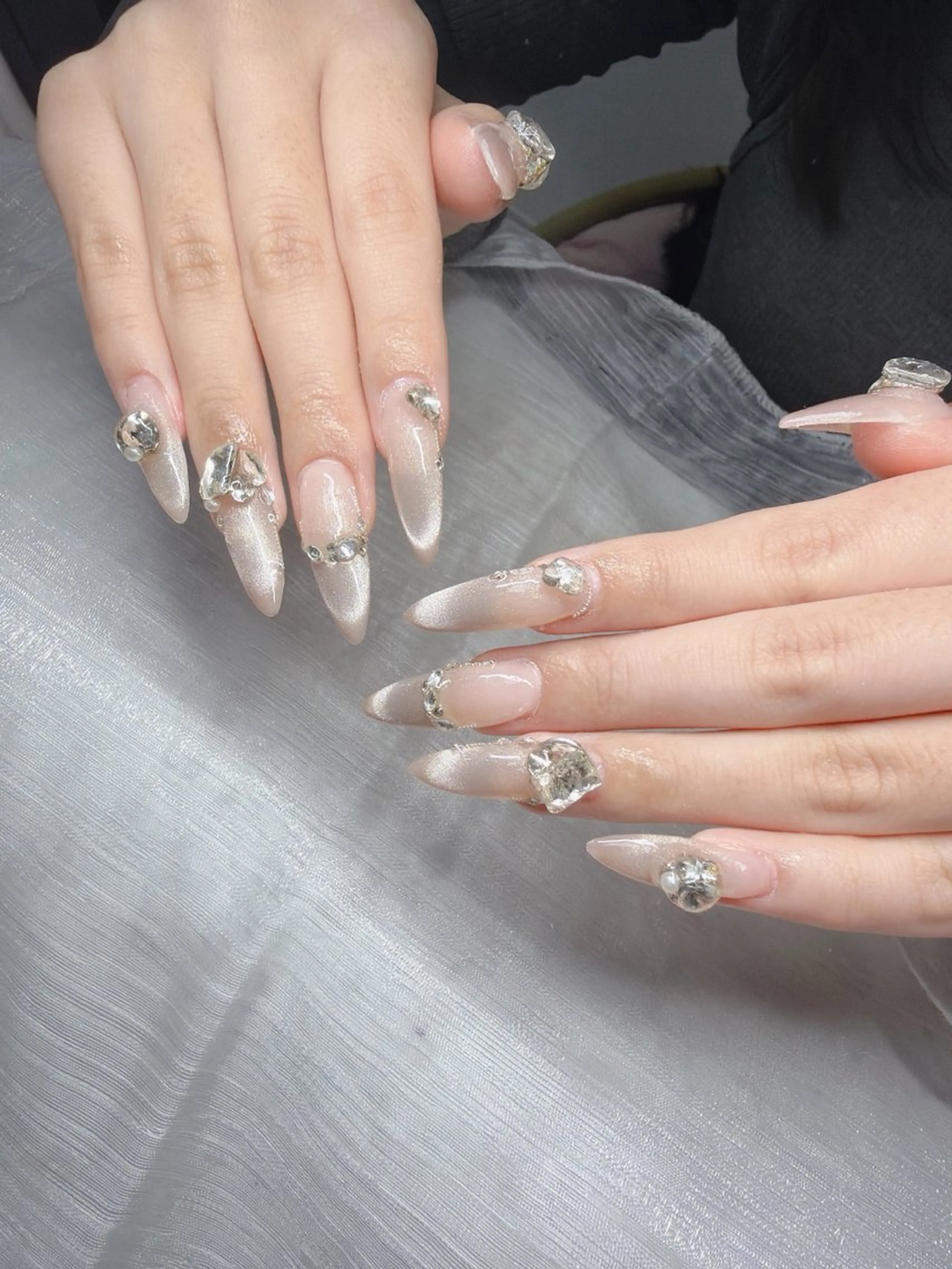 ネイル ハンドネイル Lee Nailsのネイルデザイン