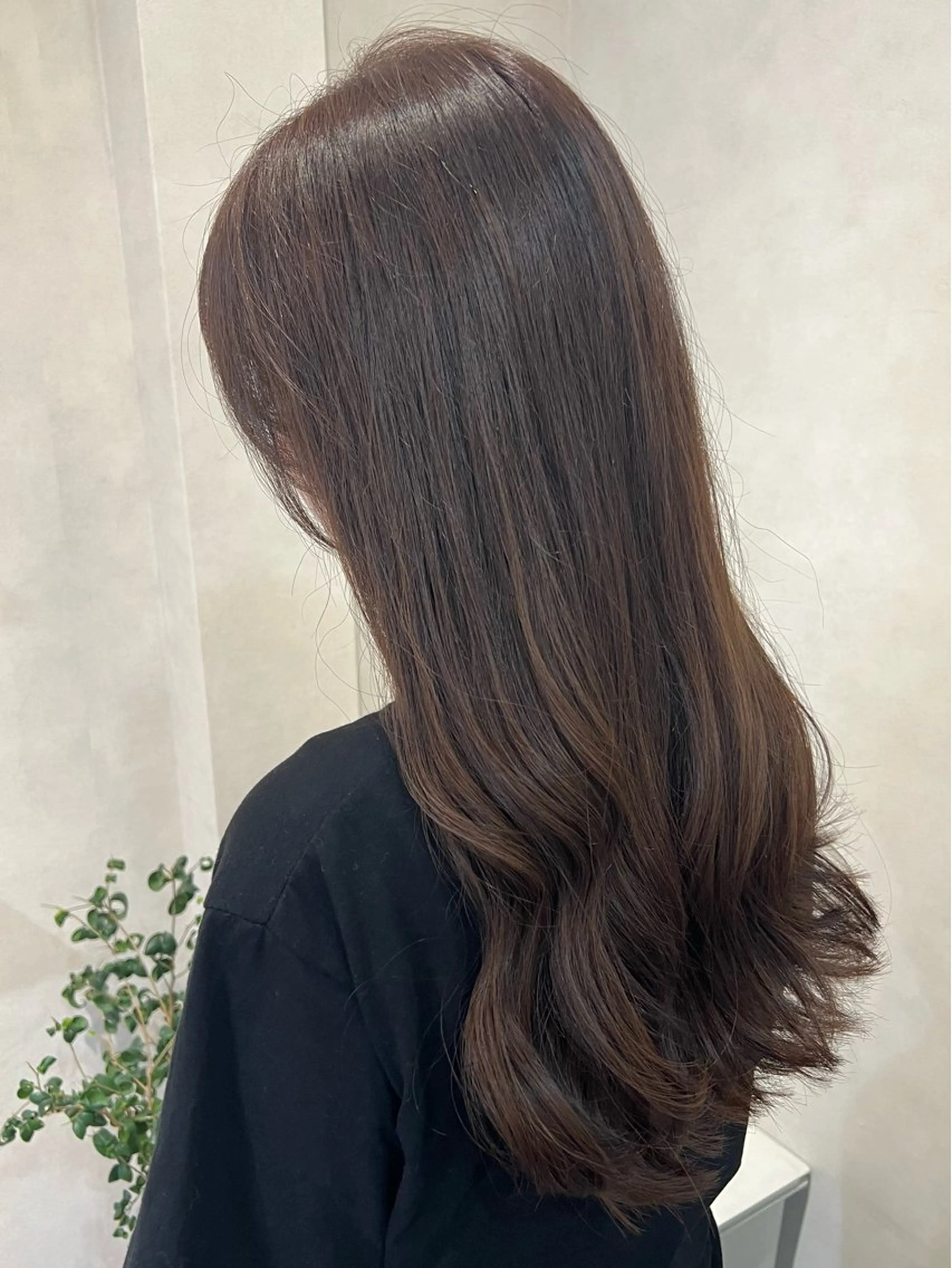 ロング カラー カット ヘアカラー トリートメント ヘッドスパ IVY joure Suzu.のヘアスタイル