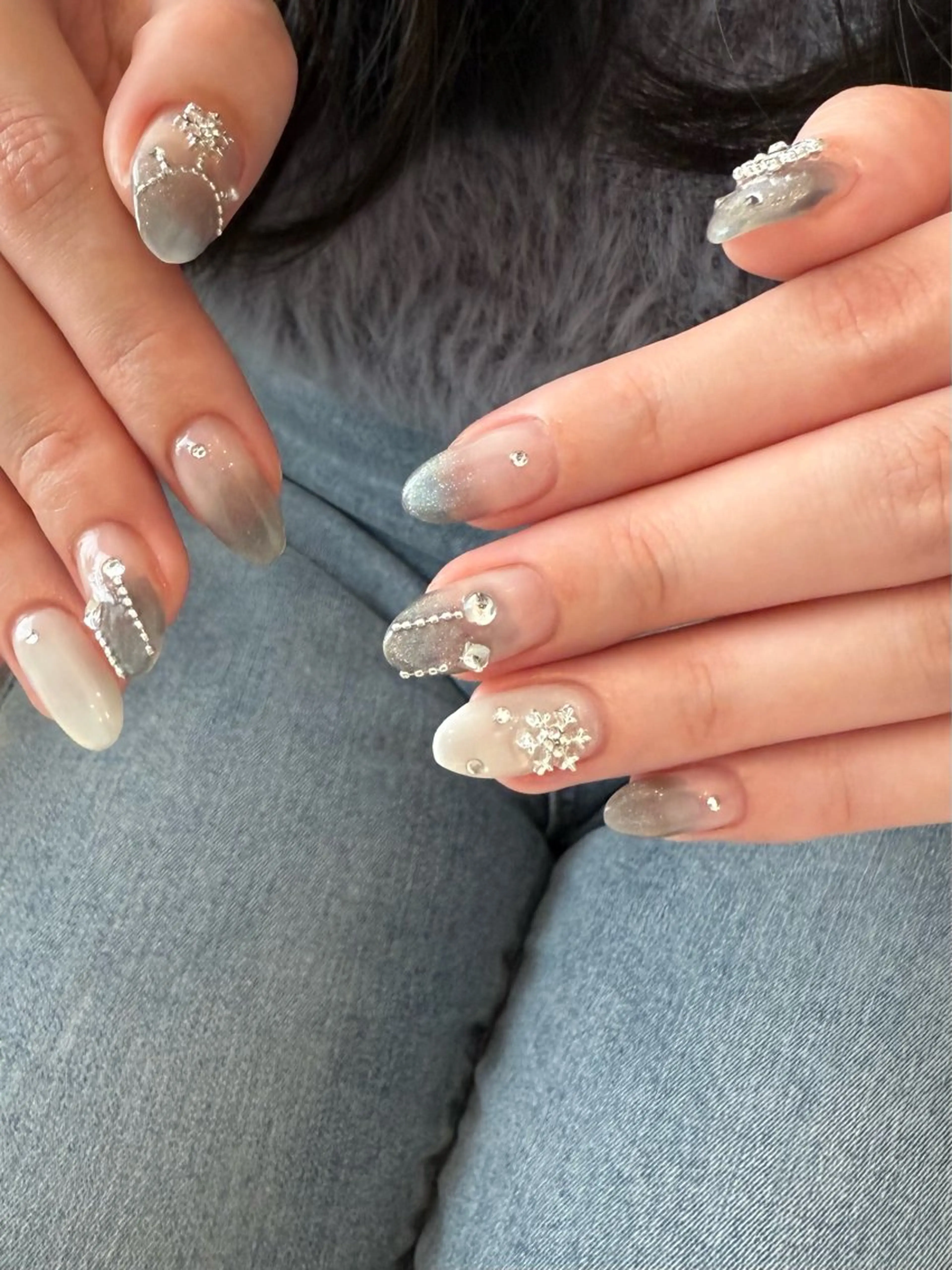 ネイル ハンドネイル フットネイル nailsalon charmeのネイルデザイン