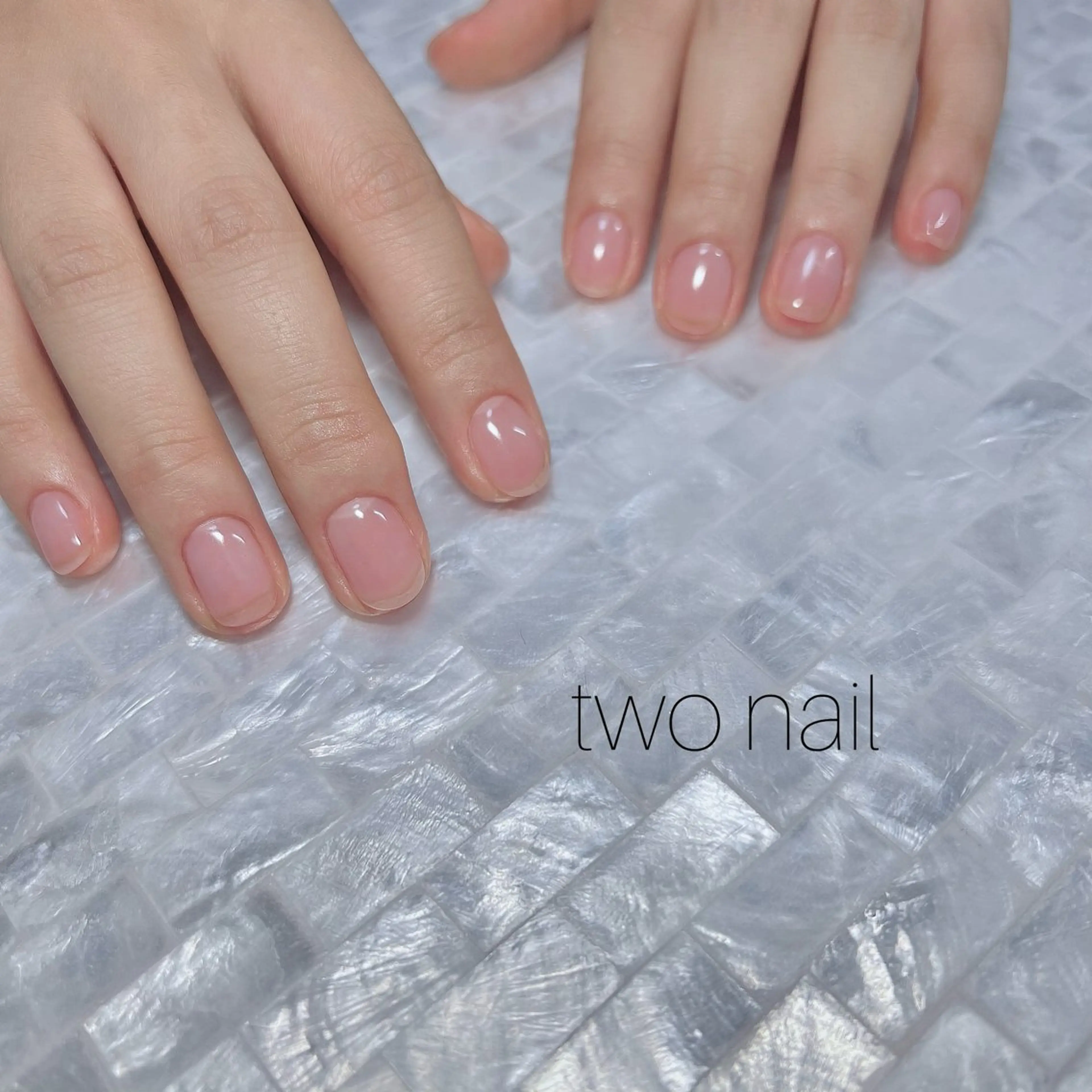 ネイル ネイルチップ ホワイト ハンドネイル two nailのネイルデザイン