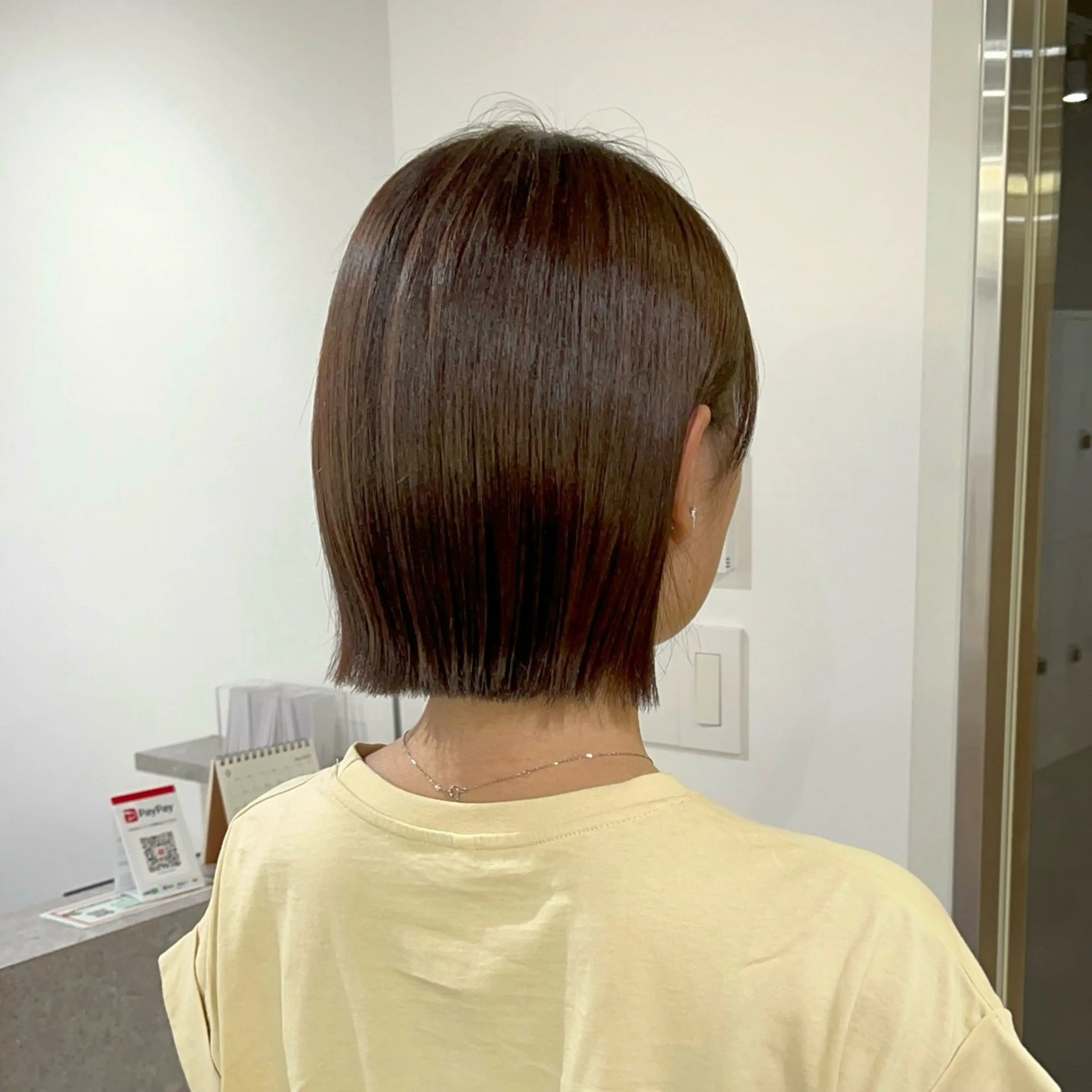 ショート カラー 切りっぱなしボブ グレージュ オリーブグレージュ オリーブグレー ボブ カット ヘアカラー ナチュラルヘア/ 似合わせ/三宅 昌太のヘアスタイル