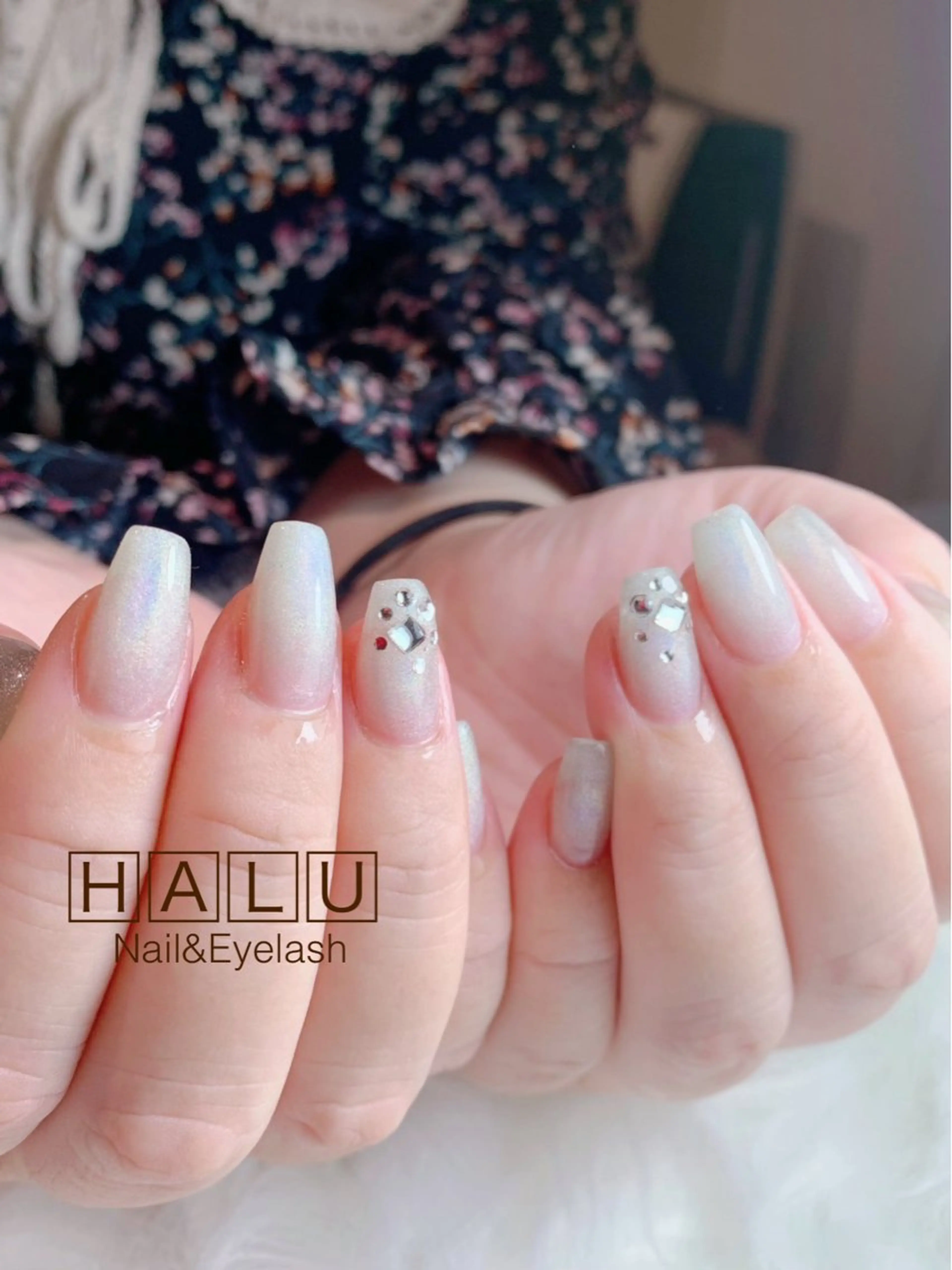 ネイル オーロラネイル マグネットネイル HALU ハルのネイルデザイン