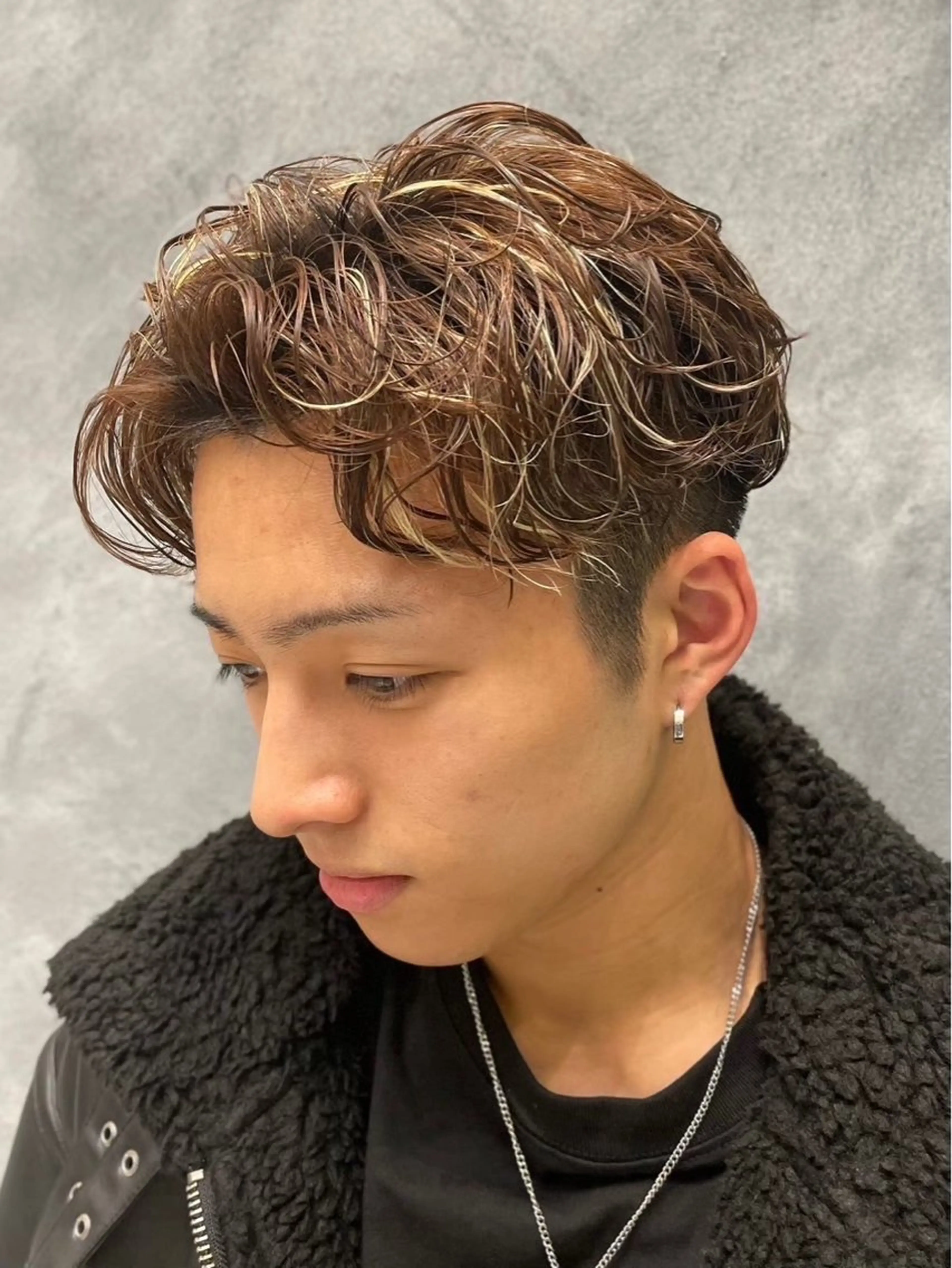 パーマ メンズ ヒロ銀座バーバーショップ難波店所属・塩崎 仁彦のヘアスタイル