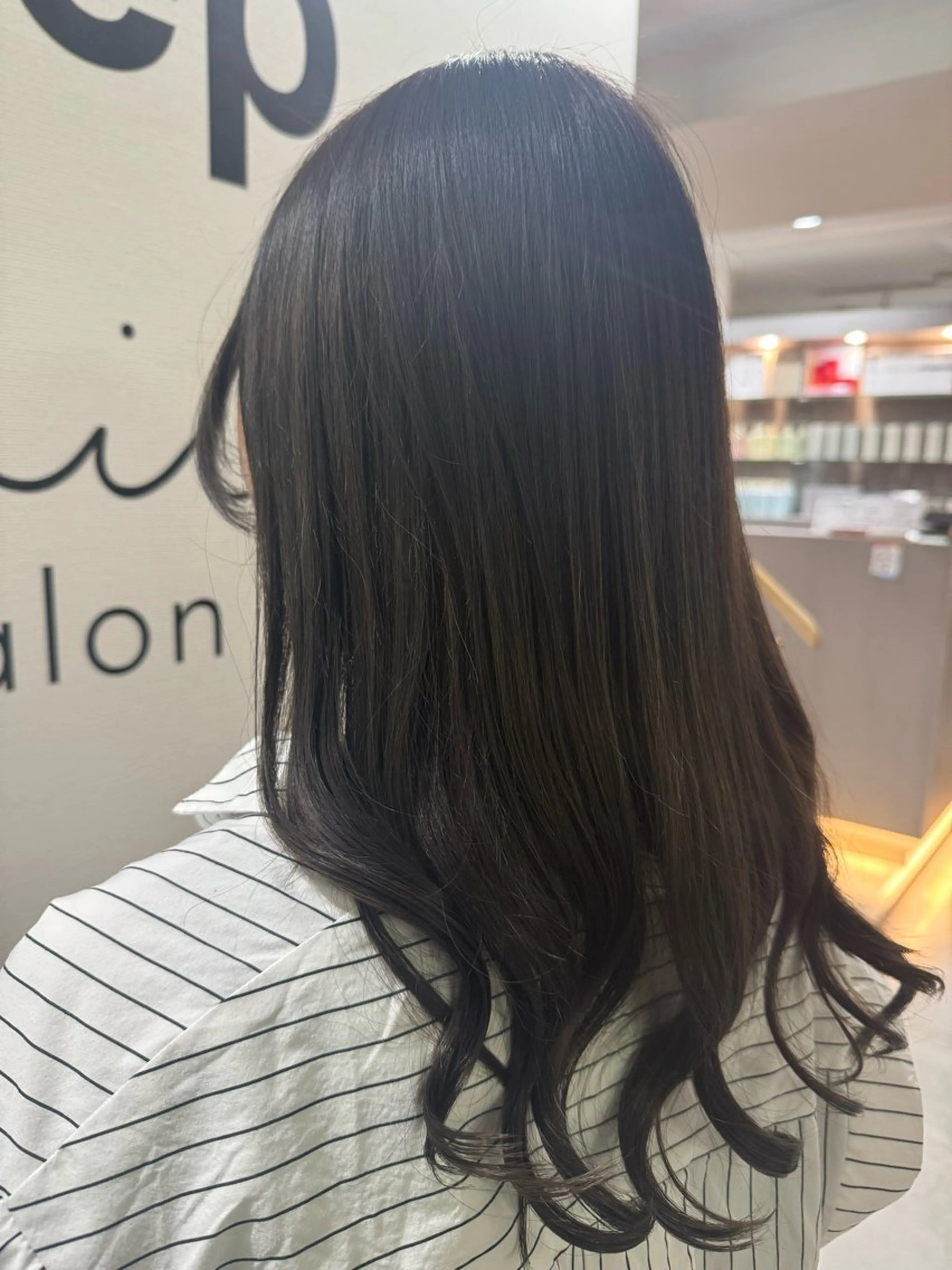 ロング ヘアカラー 髪質改善✨️柴田 妃菜🧸のヘアスタイル