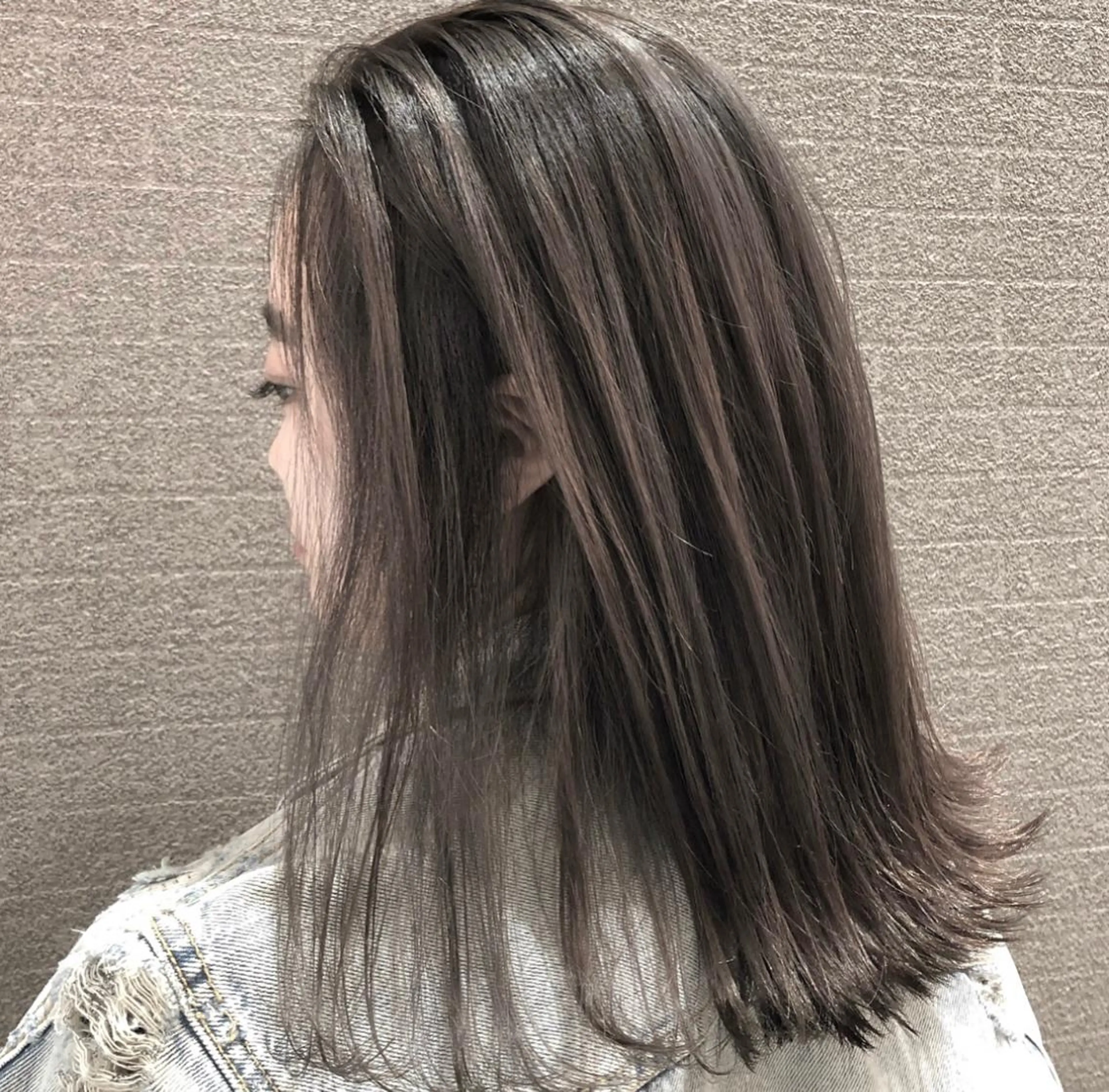 ショート カラー ヘアアレンジ バレイヤージュ デザインカラー ハイライトカラー ハイライト レイヤーカット アンドウ ユウ/ レイヤーカット/韓国のヘアスタイル