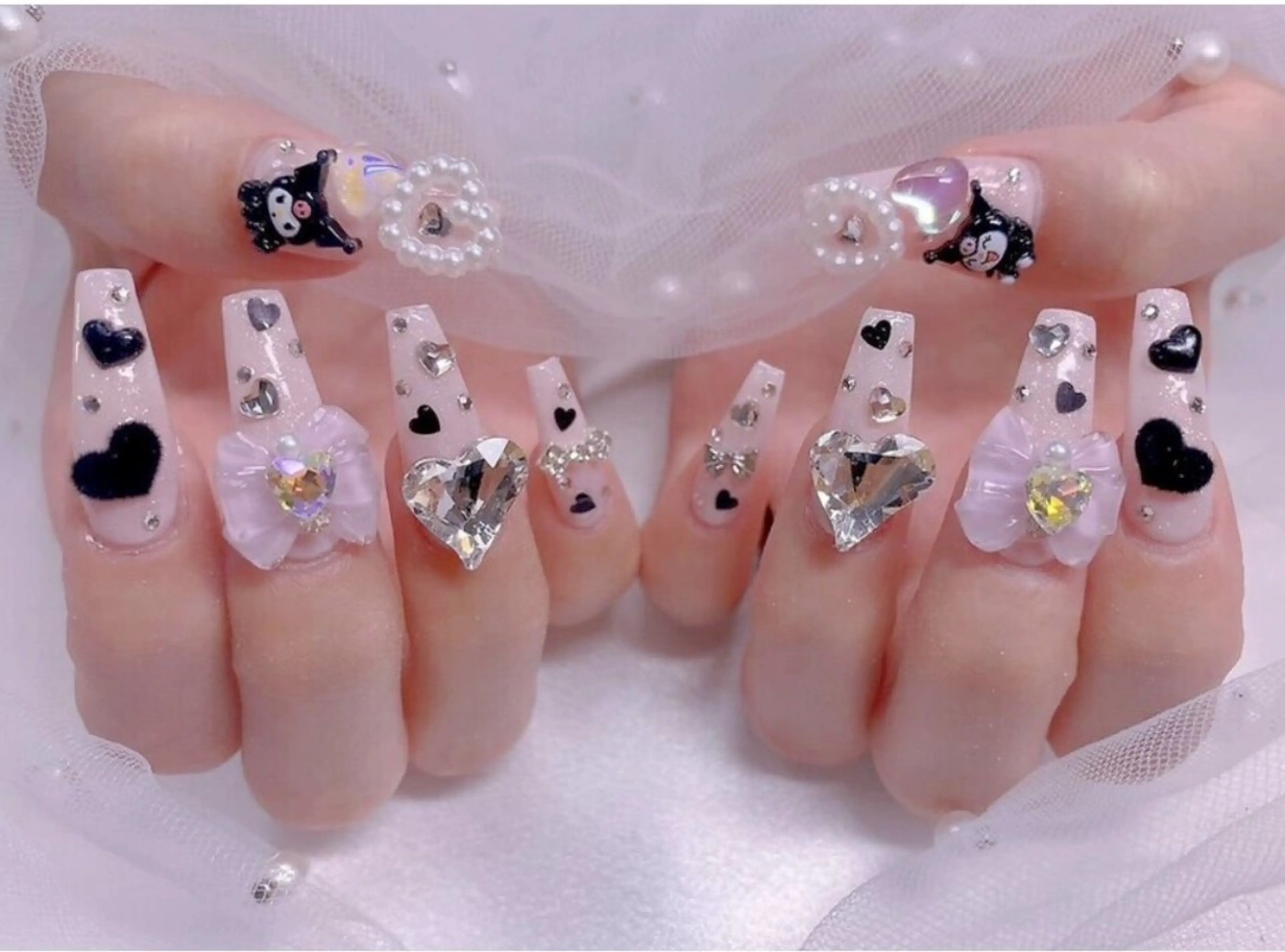 ネイル アートネイル チークネイル 長さ出し フラワーネイル ジェルネイル YK Beauty Salonのマツエク・マツパデザイン