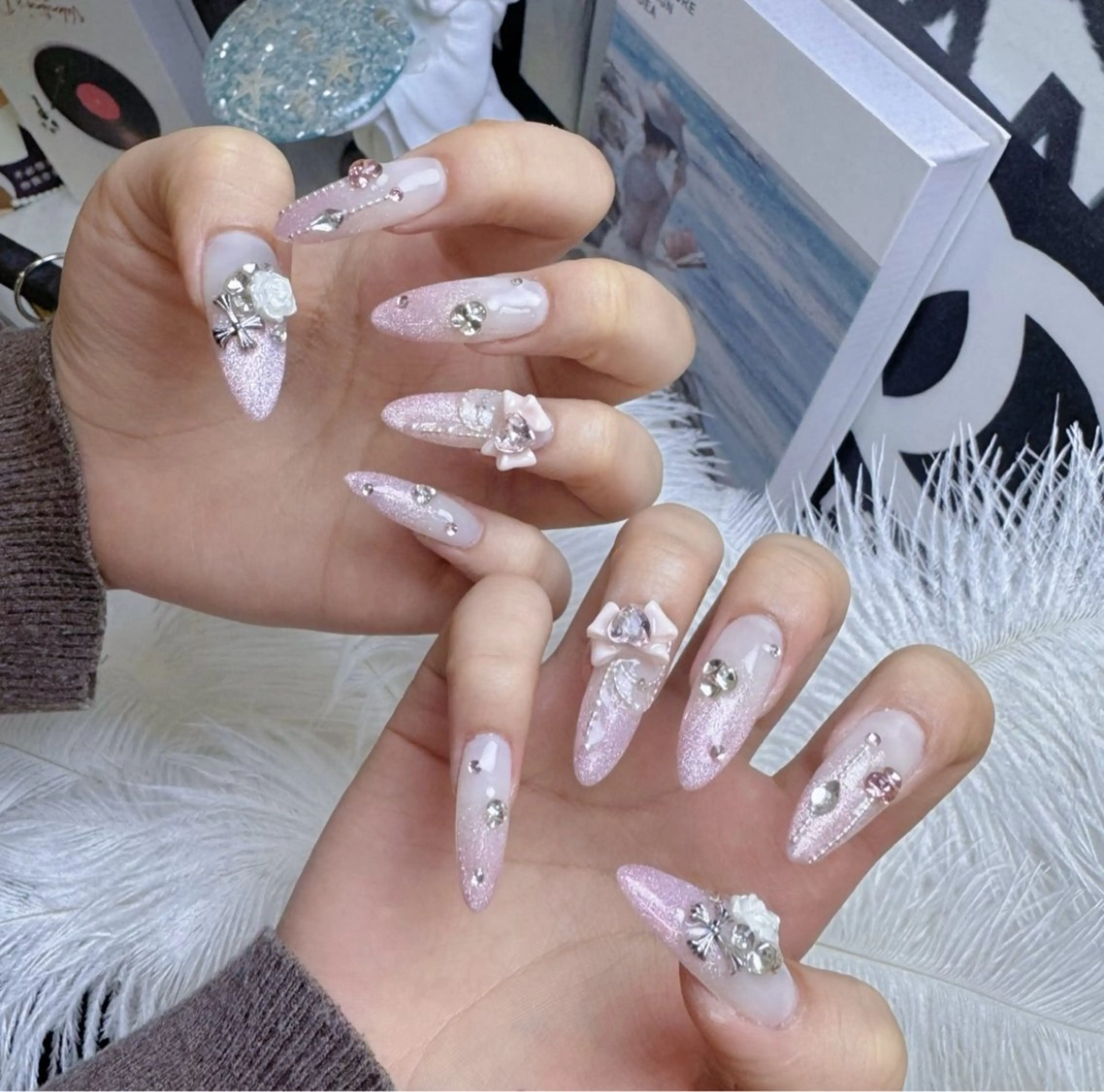 ネイル MoonHi Nail 朝霞台のネイルデザイン