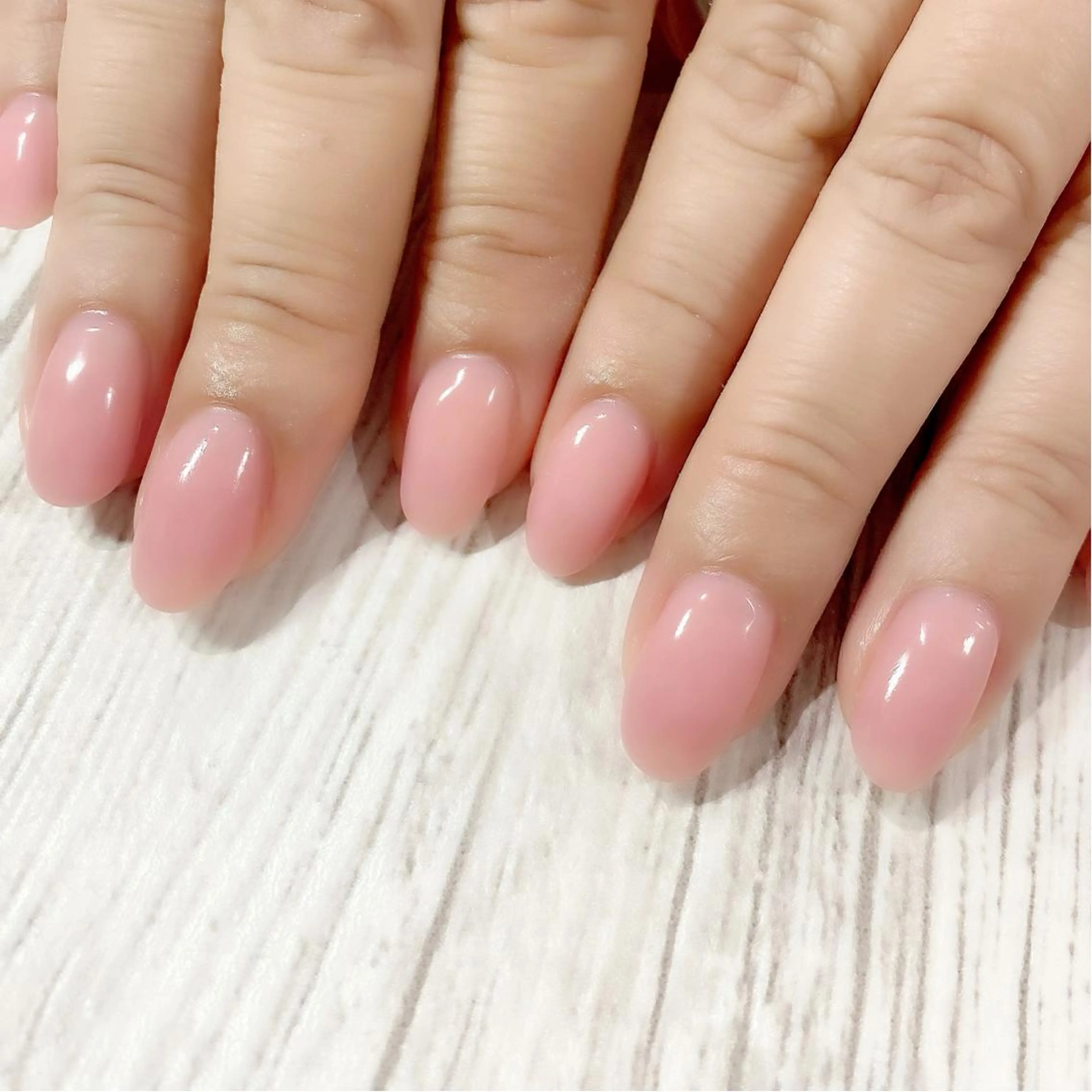 ミディアム カラー パーマ ヘアアレンジ メンズ キッズ ネイル マツエク・マツパ ナチュラル ワンカラーネイル シンプルネイル 冬ネイル Salon Ｋのネイルデザイン