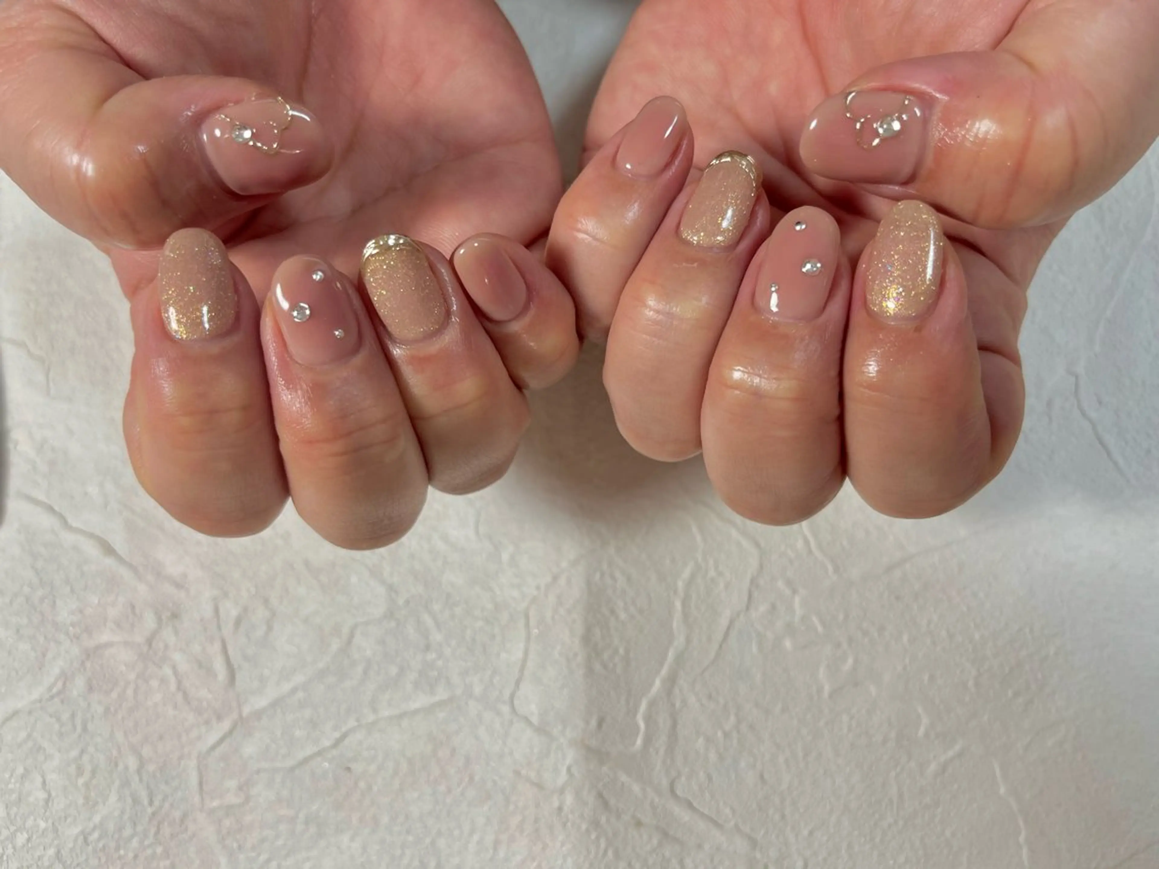 ネイル オーロラネイル フラワーネイル フットネイル フレンチネイル ジェルネイル ハンドネイル kiki nail たまプラーザのネイルデザイン