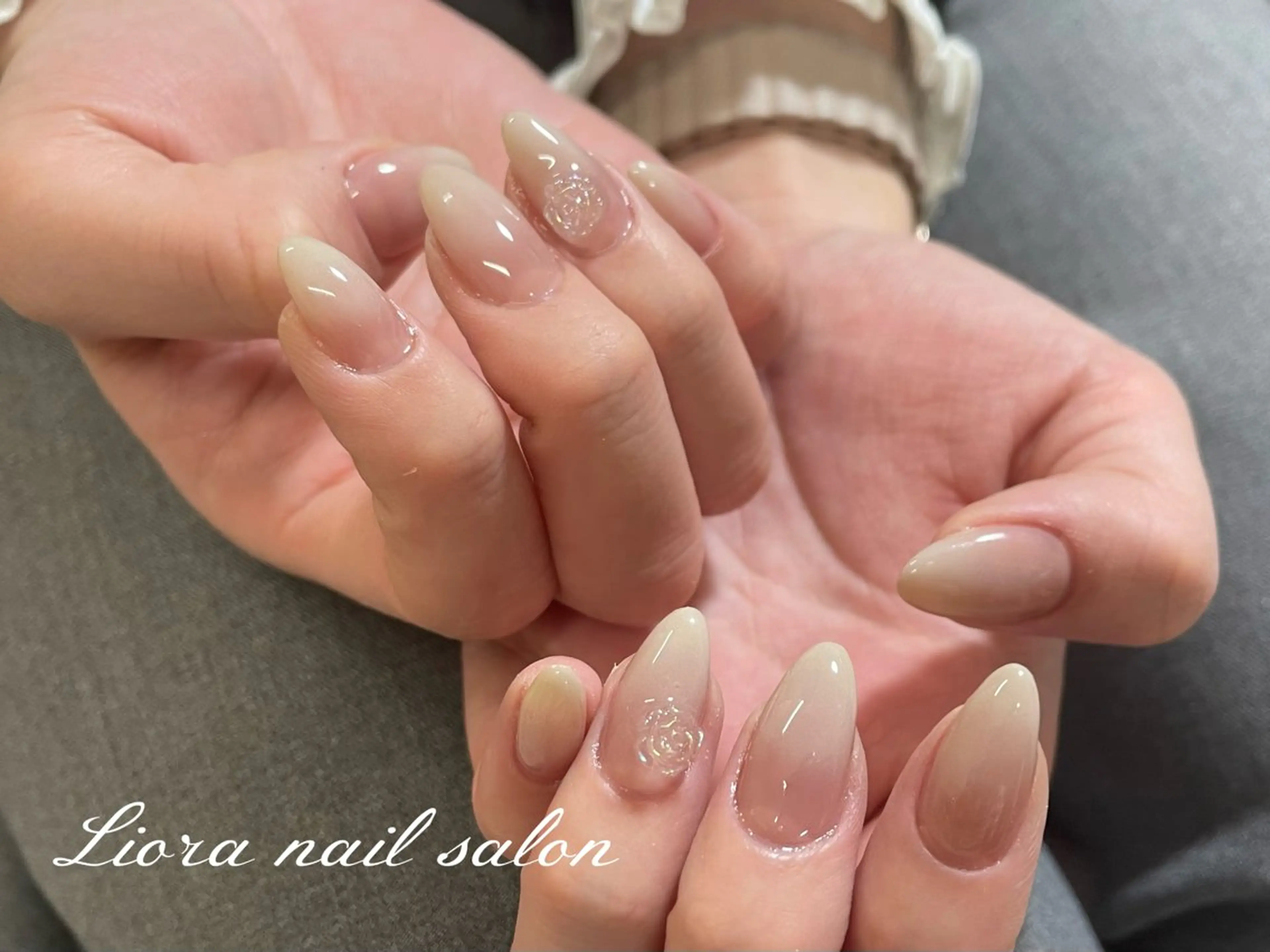 ネイル チークネイル フットネイル フレンチネイル ジェルネイル ガーリー ハンドネイル Liora nail スカルプ専門店のネイルデザイン