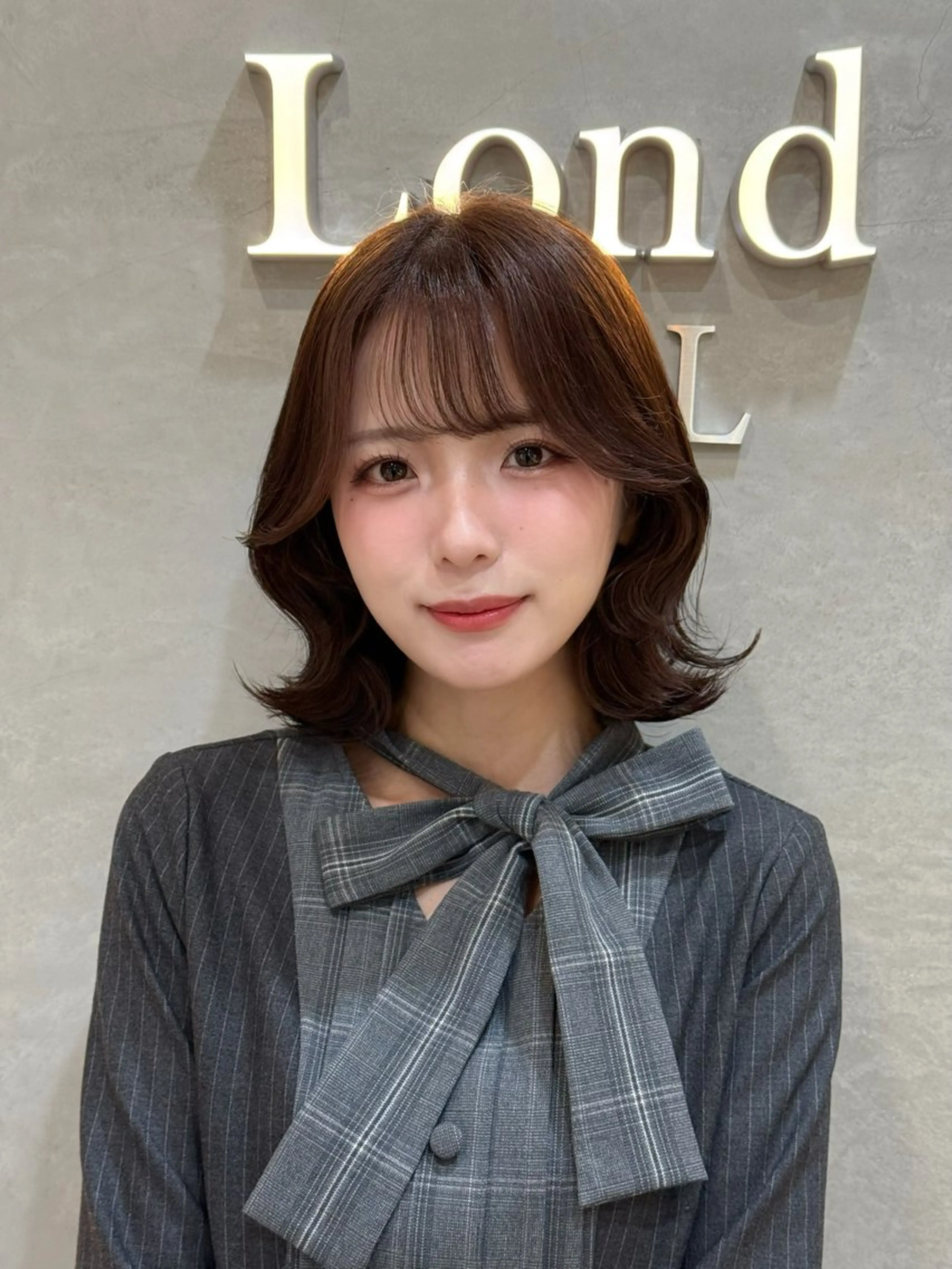 🌸黒髪卒業🌸ブリーチ無しWカラー+似合わせカット+高保湿うる艶トリートメントの写真