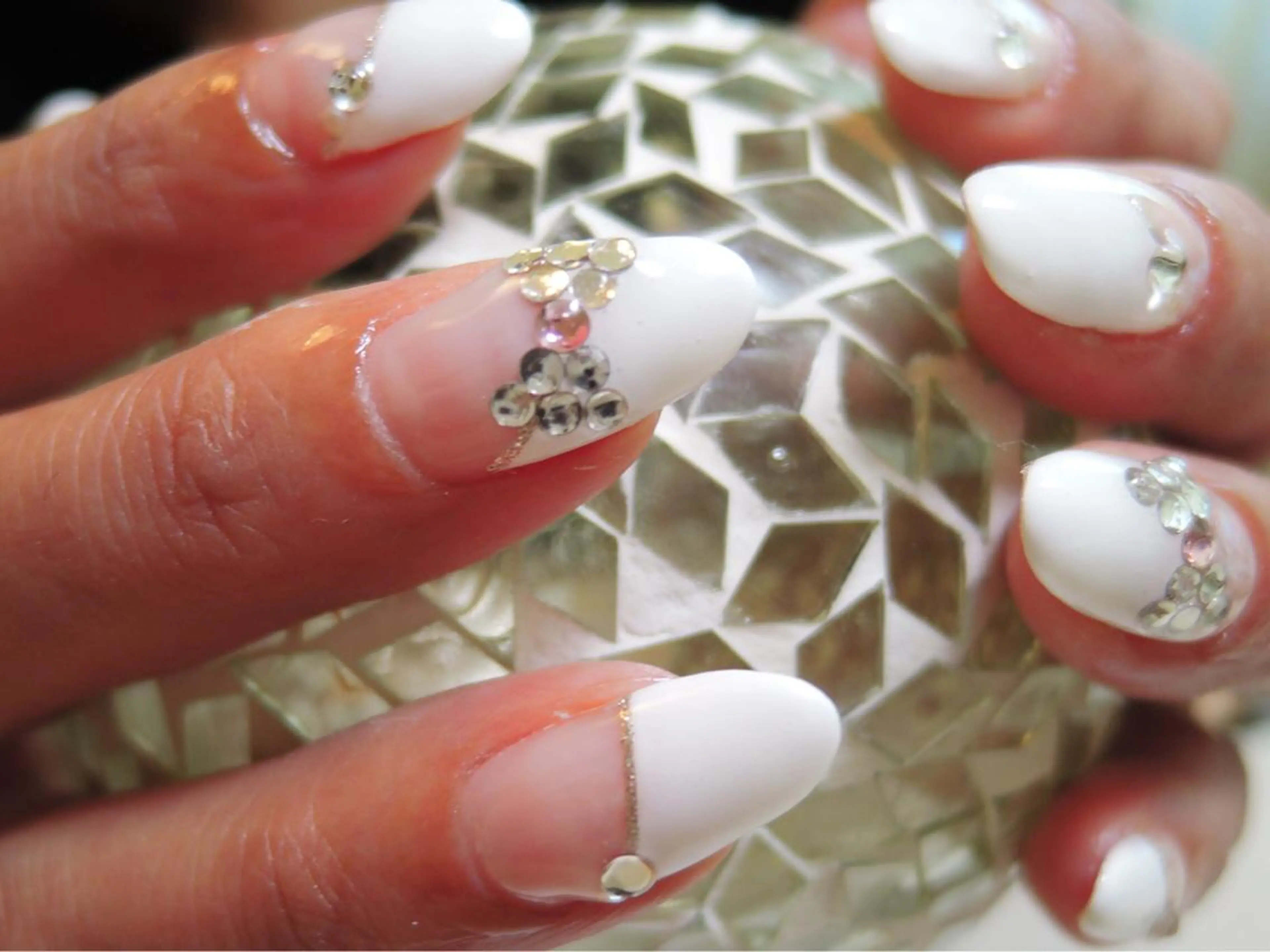 ネイル リボン pang akiのマツエク・マツパデザイン