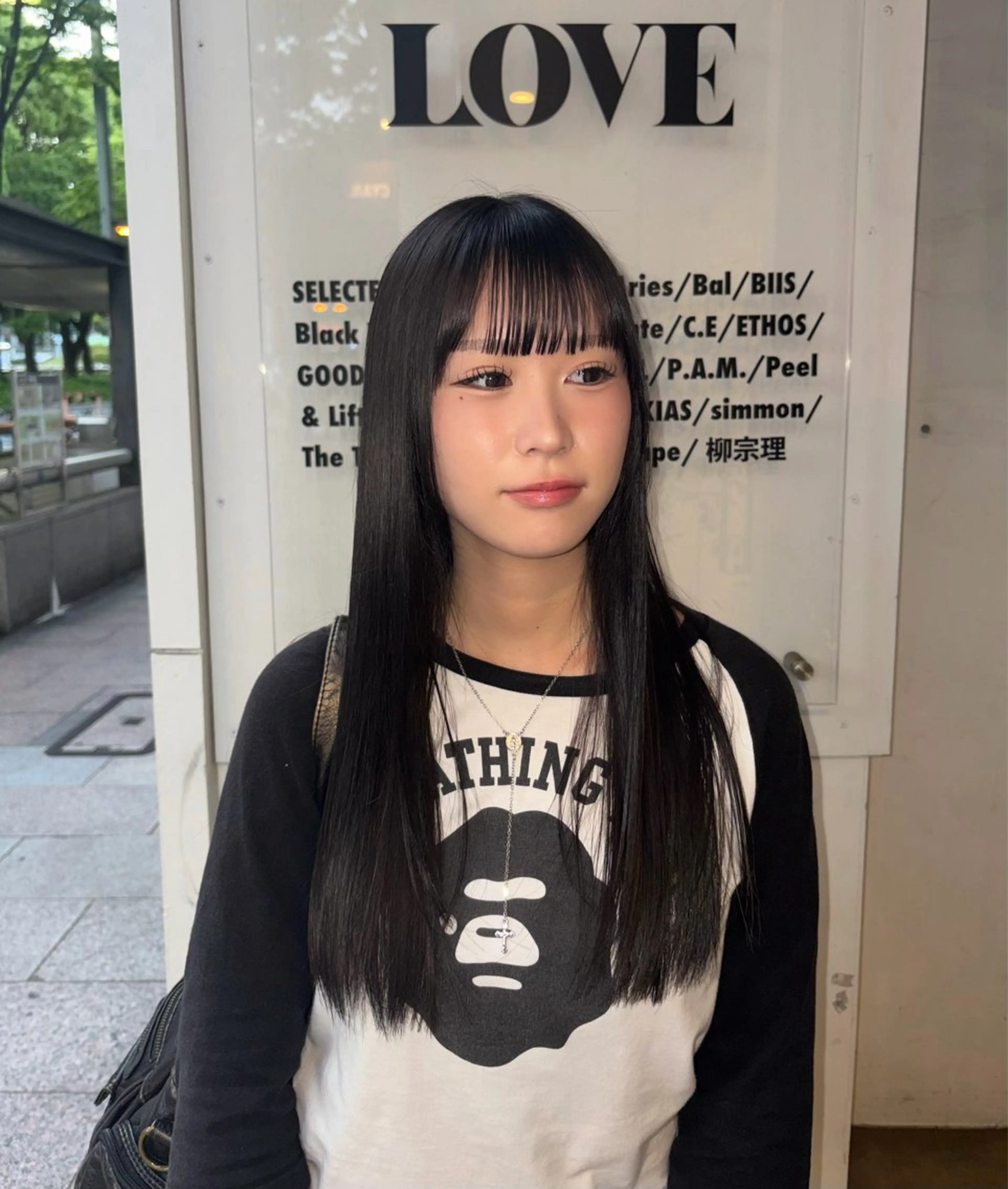 ロング カット ヘアカラー トリートメント 崎久保 優菜のヘアスタイル