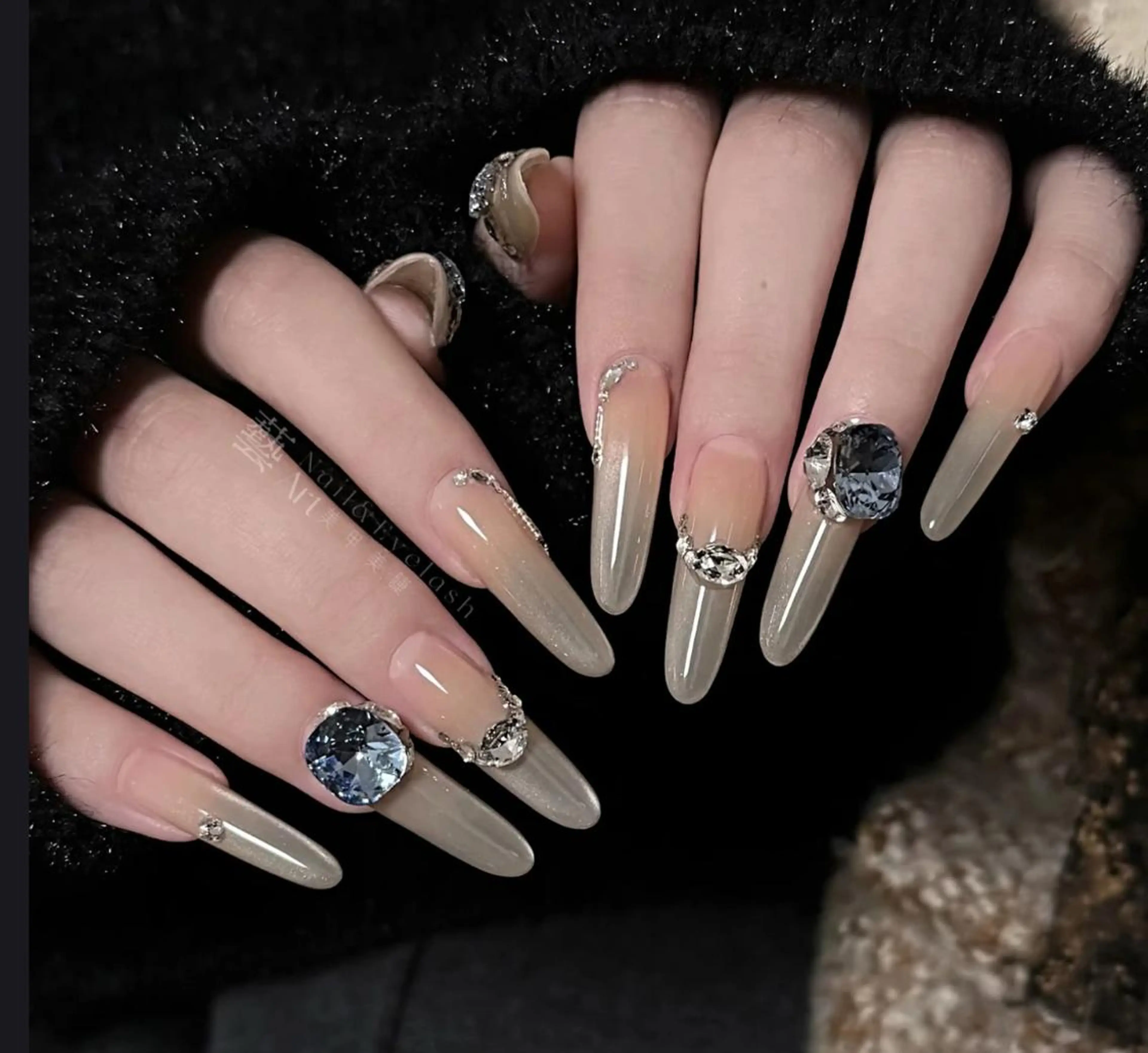 ネイル ハンドネイル ハンドケア 🍑 momo_nailのネイルデザイン