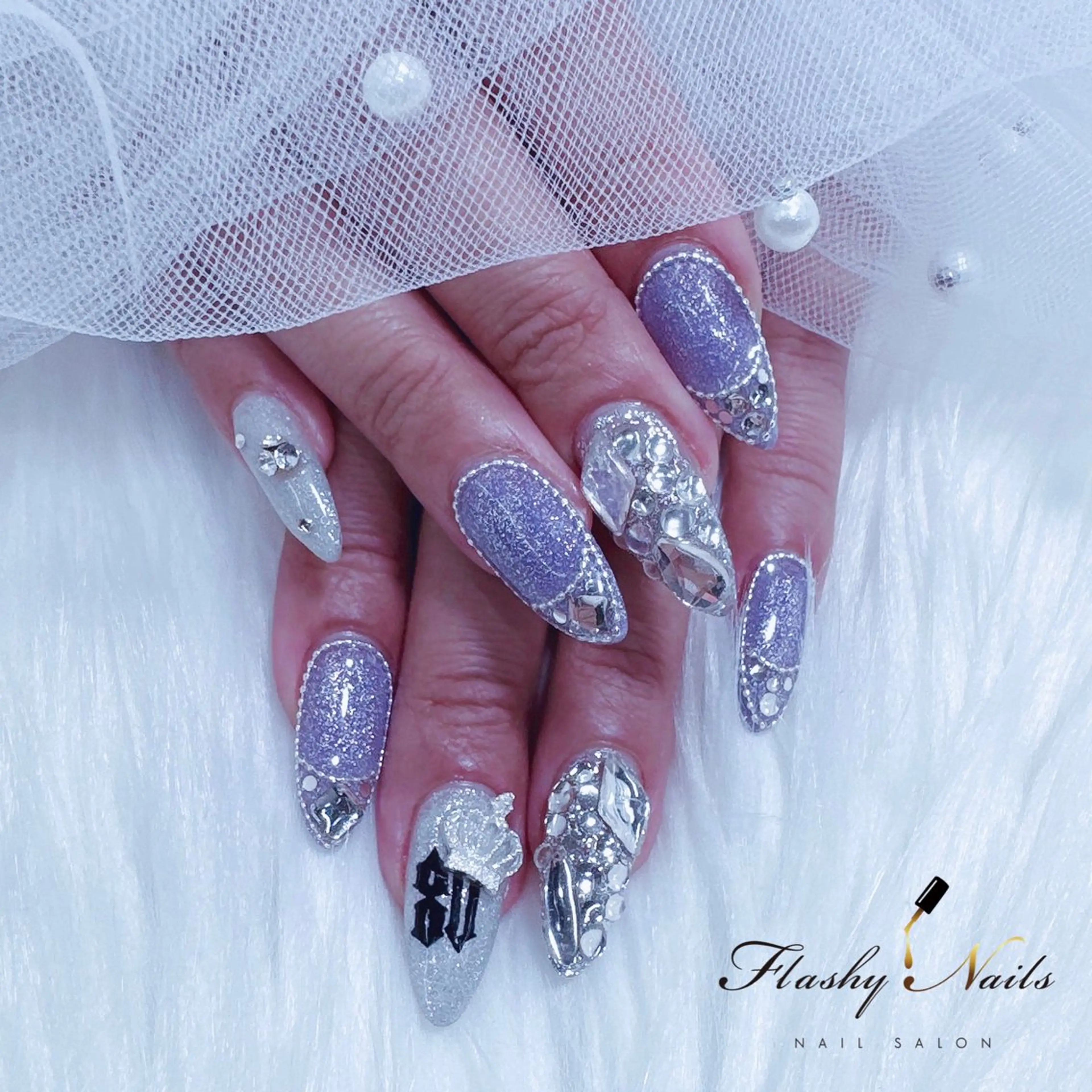 ネイル 長さ出し Flashy Nailsのネイルデザイン