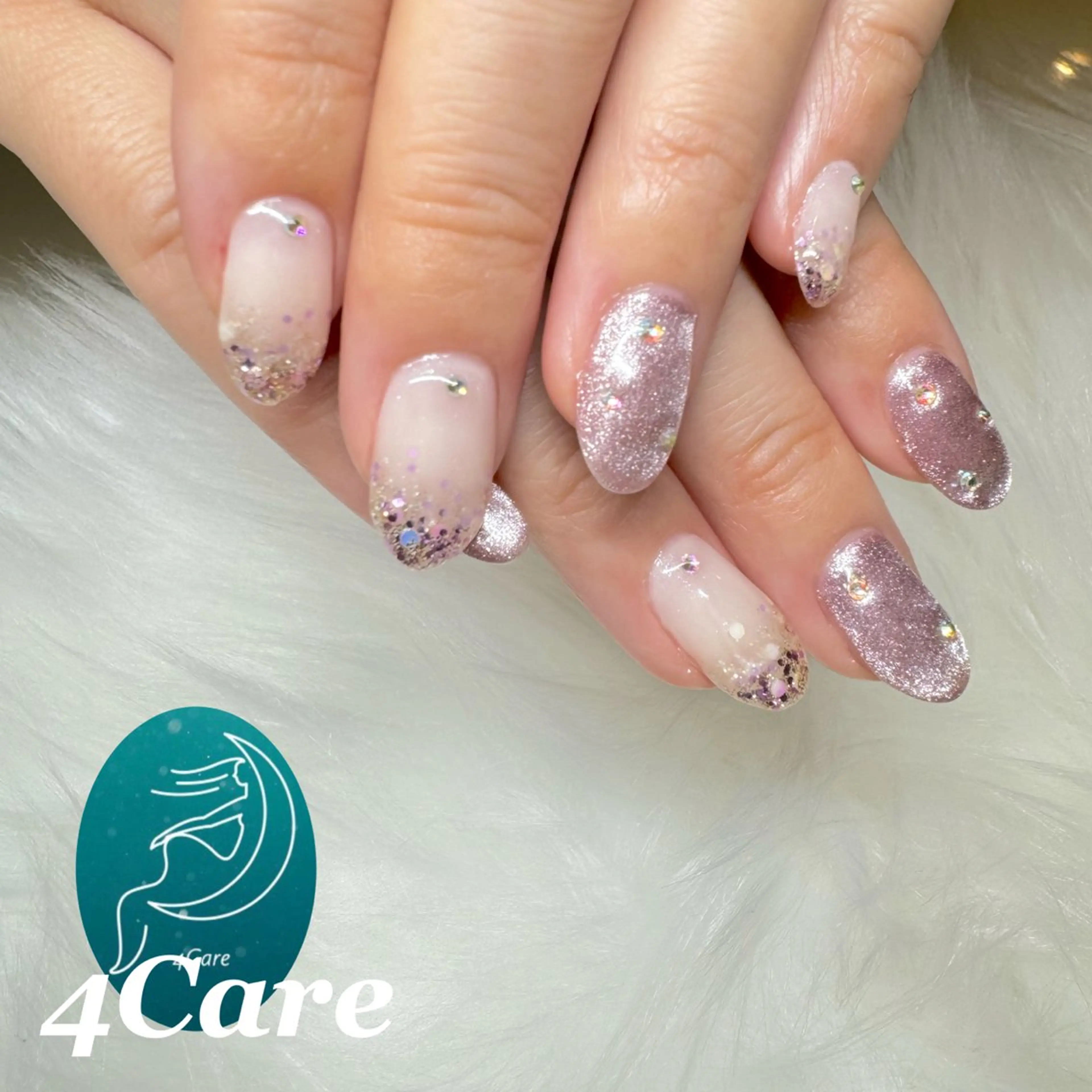 ネイル ハンドネイル 4Care Yのネイルデザイン