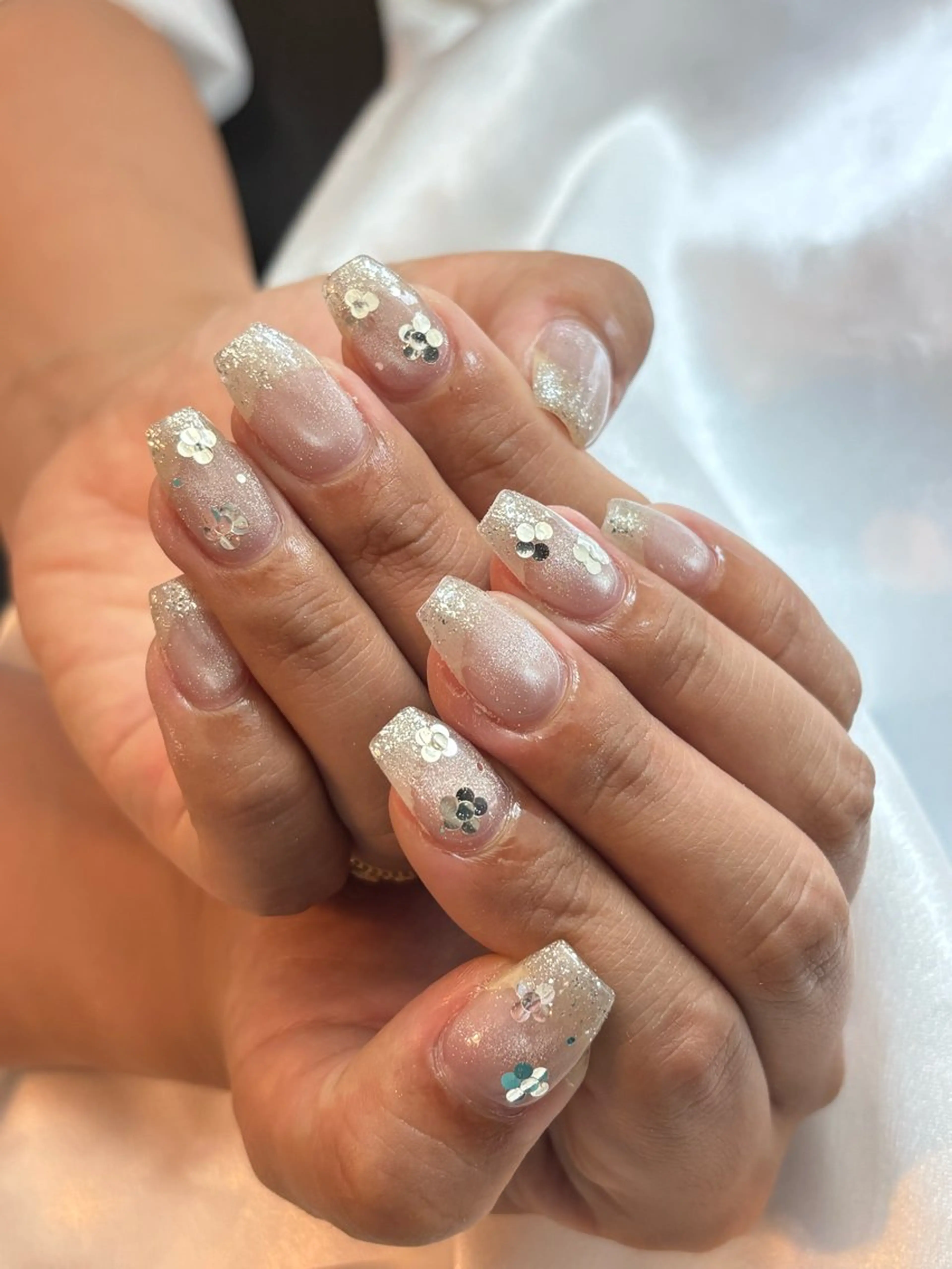 ネイル ハンドネイル フットネイル ✴︎ Delightのネイルデザイン