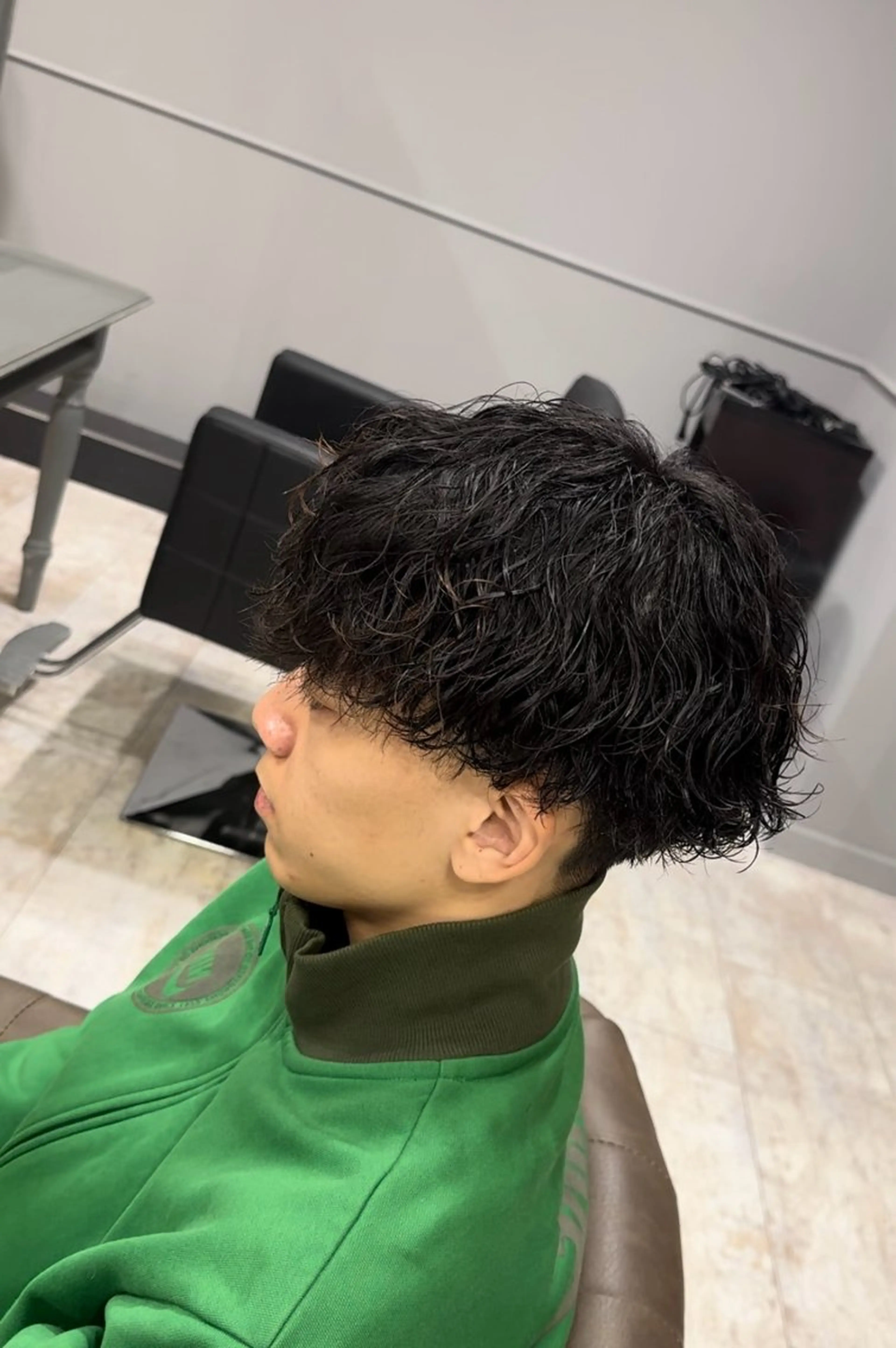 パーマ メンズ マッシュ 刈り上げ 波巻きパーマ カット パーマ ABEY LEVRAI所属・Miyabi.💋 ABEYLEVRAIのヘアスタイル