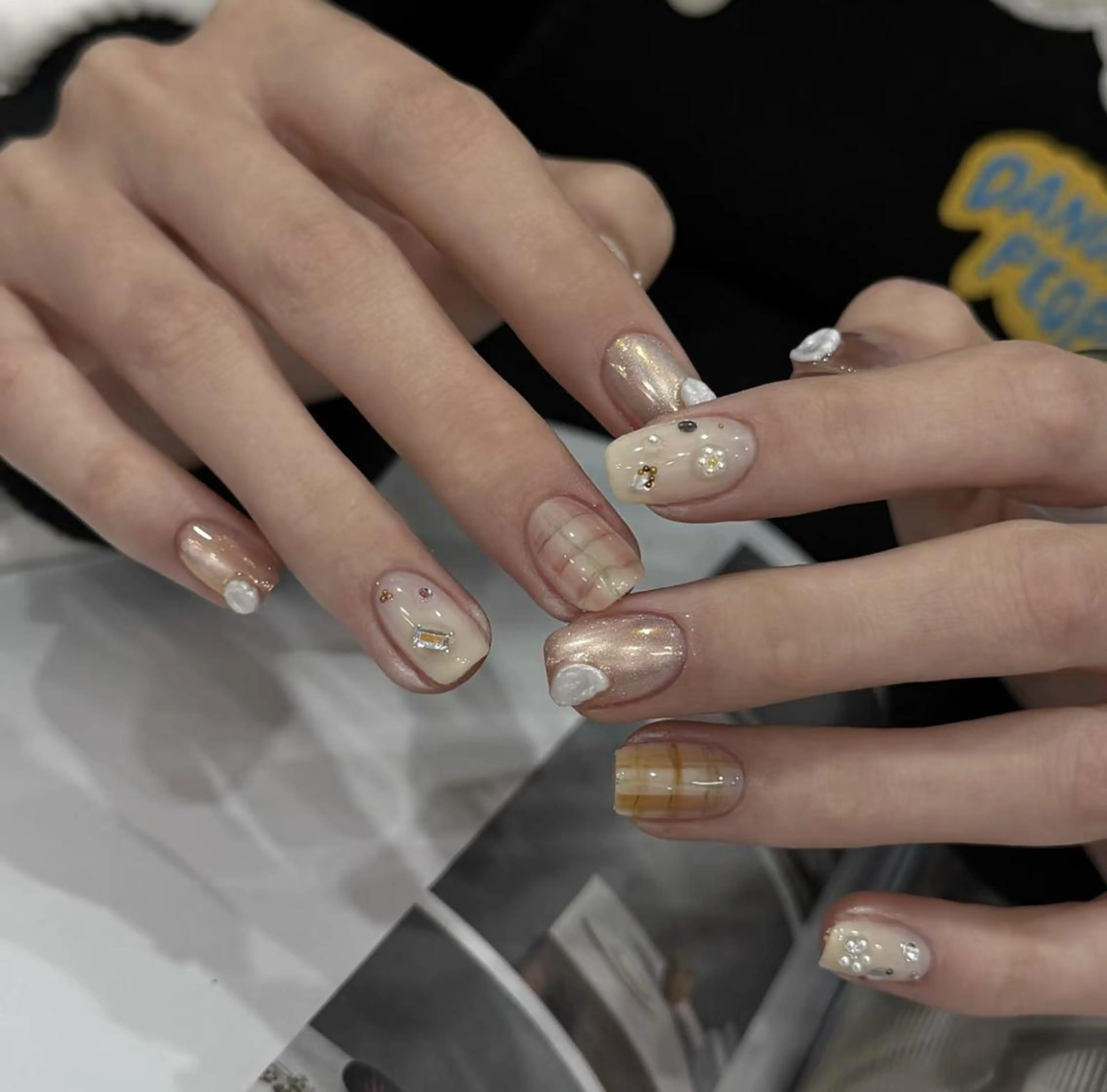 ネイル ハンドネイル ハンドケア 🍑 momo_nailのネイルデザイン