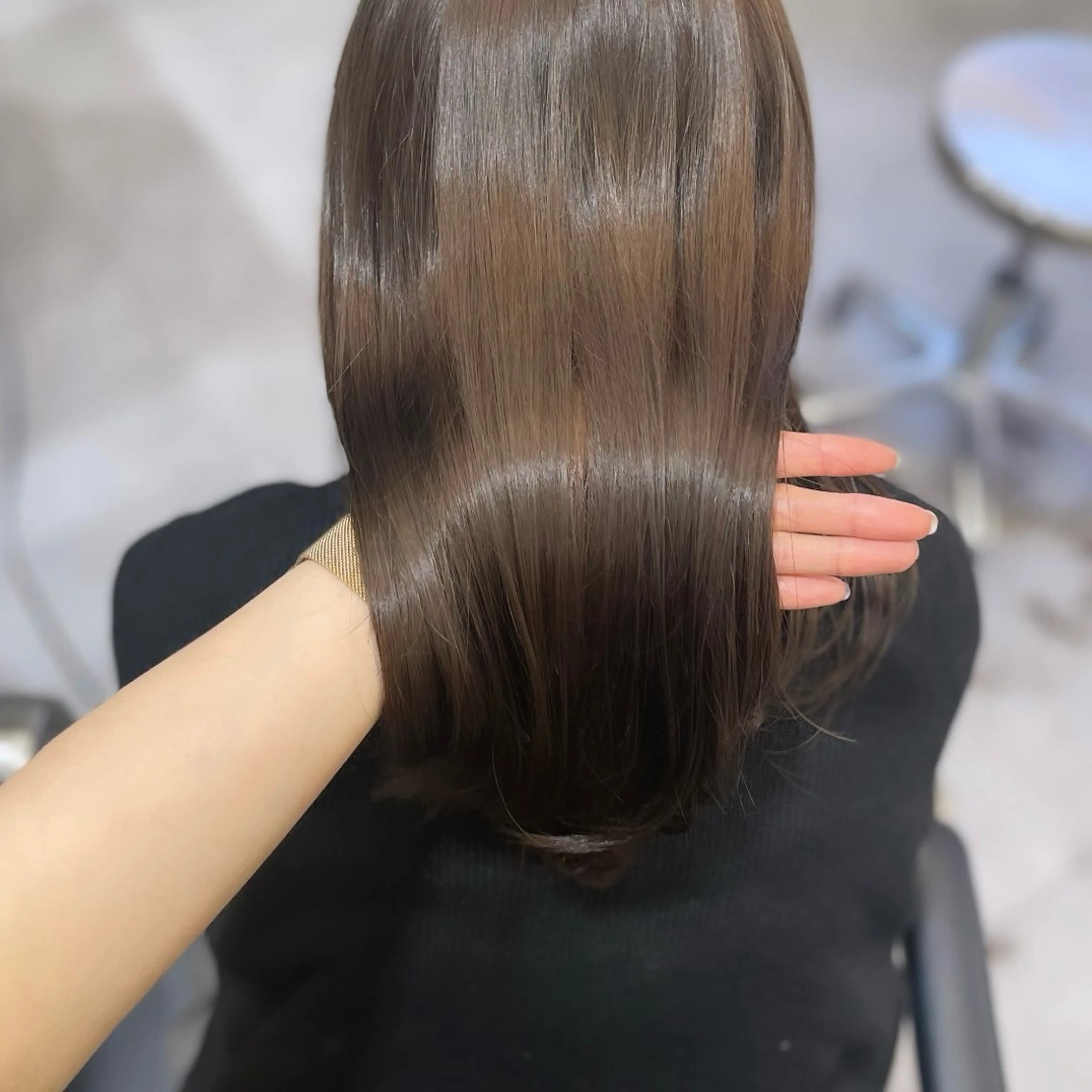 セミロング カラー 透明感カラー グレージュ モカグレージュ 髪質改善 レイヤーカット カット ヘアカラー Rui/透明感カラー 暖色/レイヤーカットのヘアスタイル