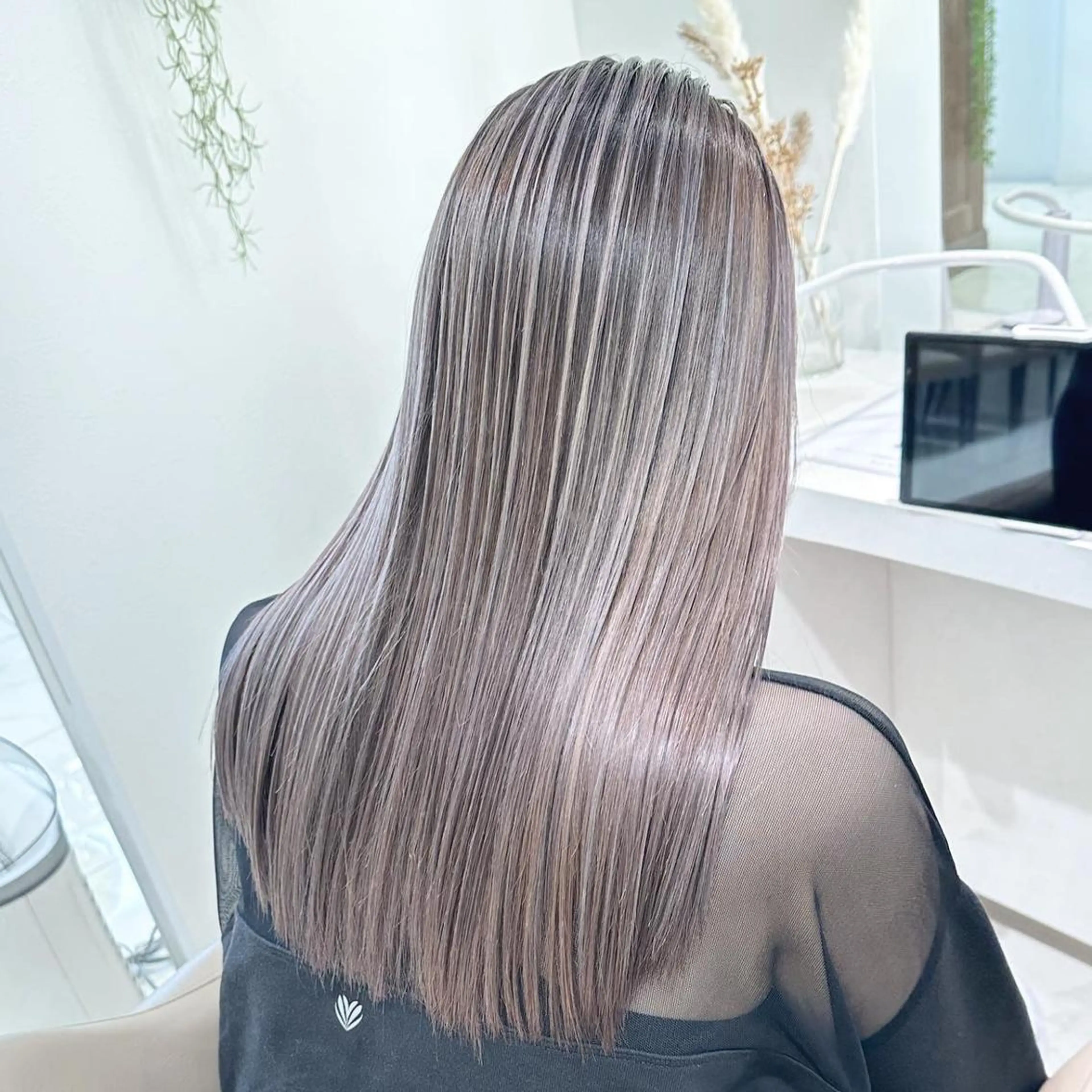 ロング 髪質改善 カット ヘアカラー トリートメント ＡＳＨ大宮/ブリーチ 髪質改善/カラーのヘアスタイル