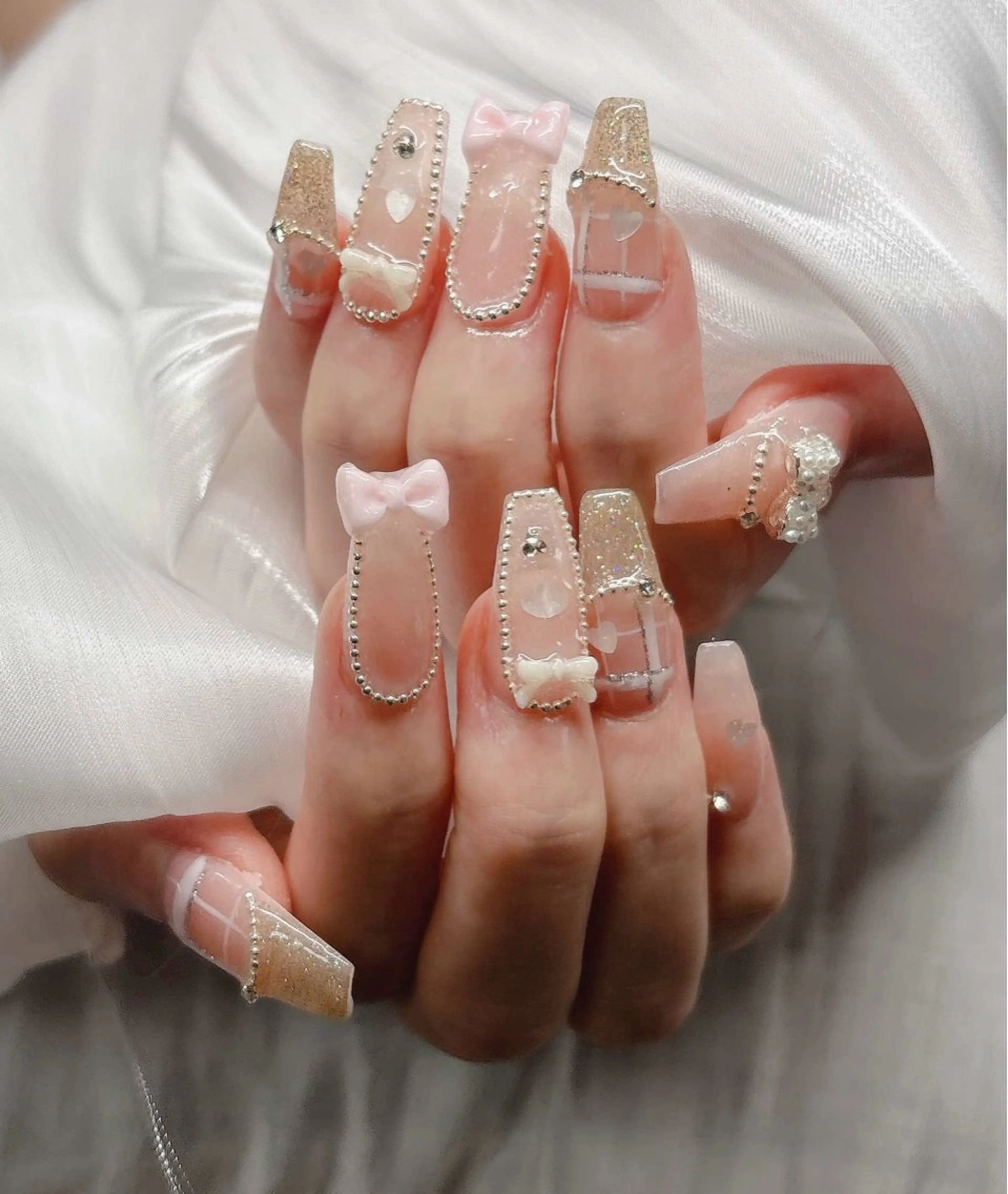 ネイル ハンドネイル Lee Nailsのネイルデザイン