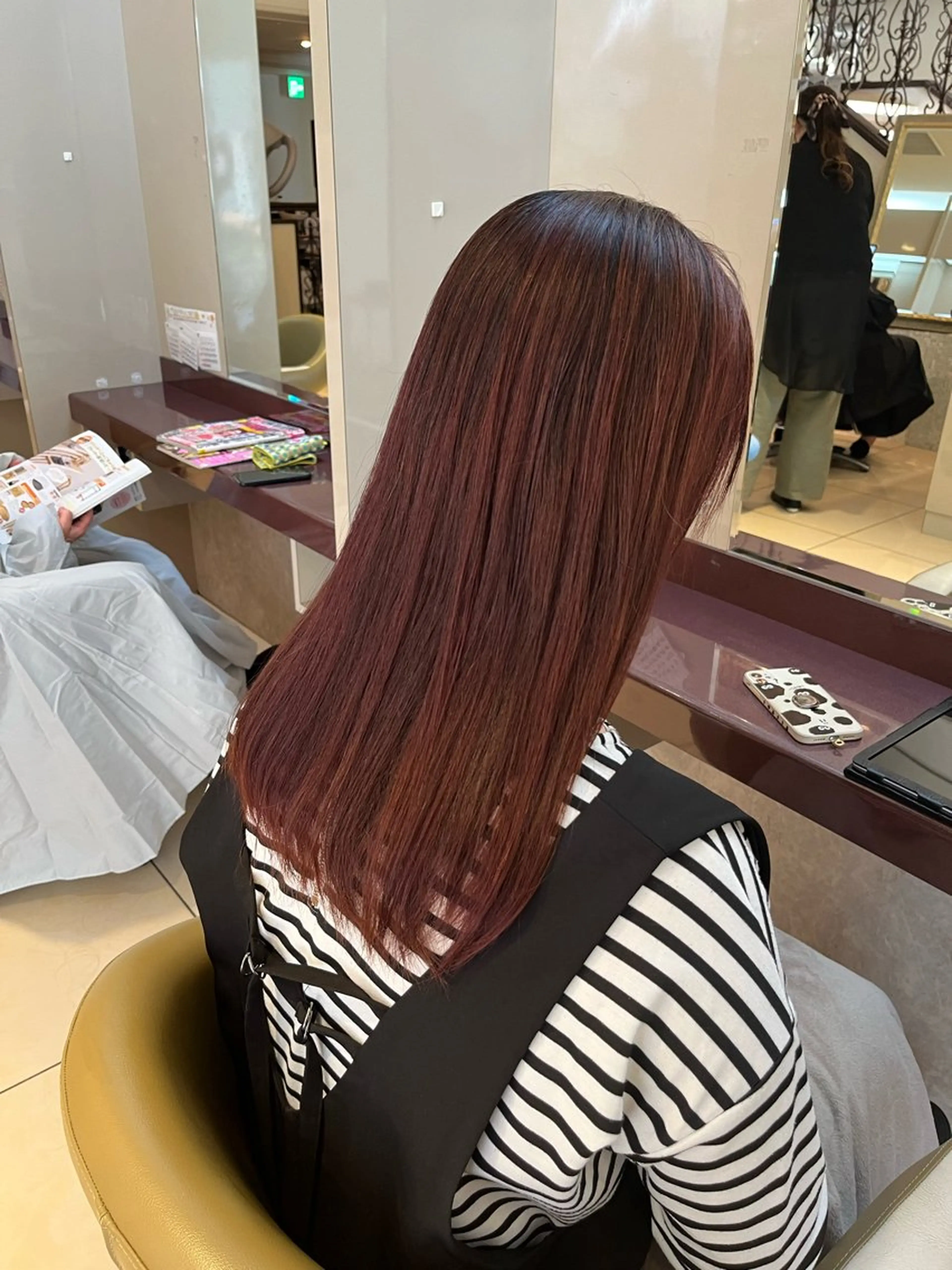 ロング カラー カット ヘアカラー 八重樫 夢愛のヘアスタイル